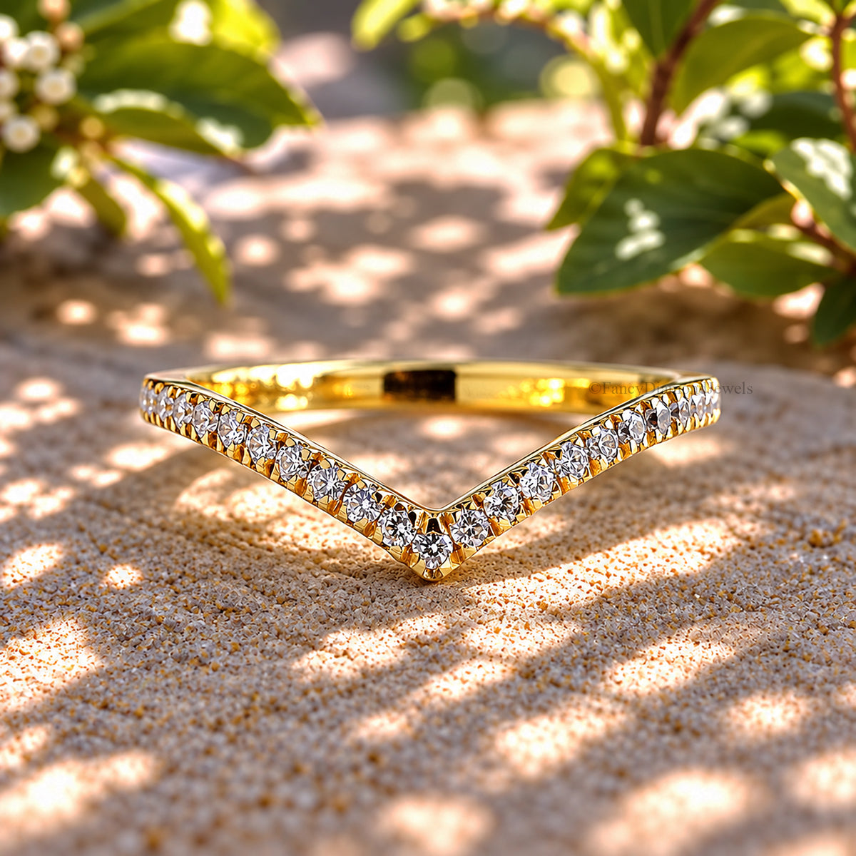 1.55 CT Round Rose Cut Engagement Ring Set In Solid Yellow 10K/14k/18k Gold Round Solitaire Engagement Ring Bridal Wedding Ring Set FD610
