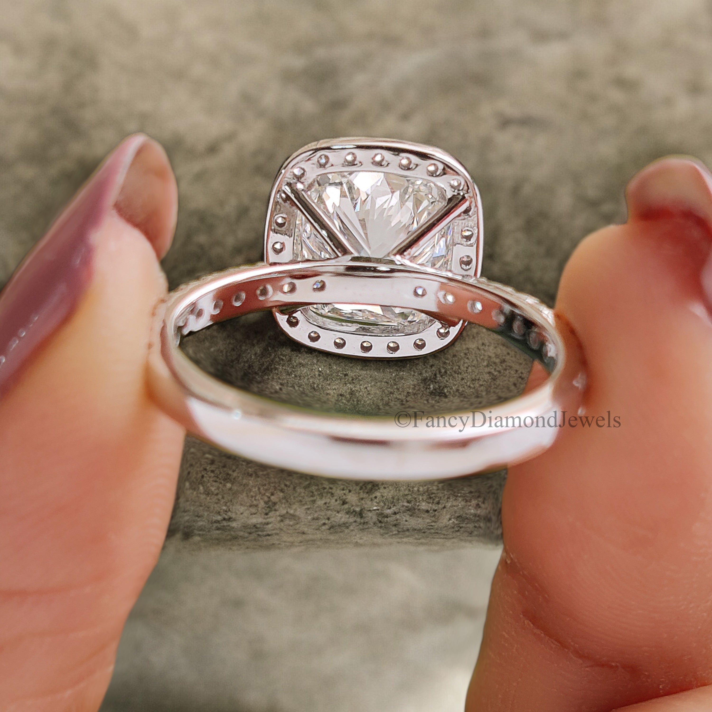 Cushion Lab Grown Engagement Ring 2.50 CT Cushion Cut Moissanite Ring Halo Set Wedding Ring For Women Promise Ring Gift For Her Ring FD192