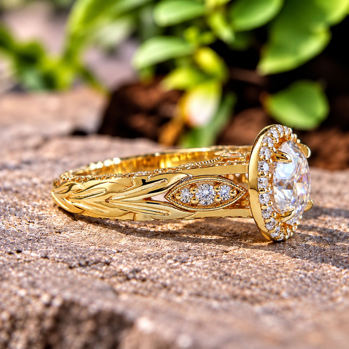 1.82 CT Round Cut Engagement Ring in Solid Yellow 10K/14k/18k Gold Round Solitaire Engagement Ring Bridal Wedding Ring Promise Ring FD615