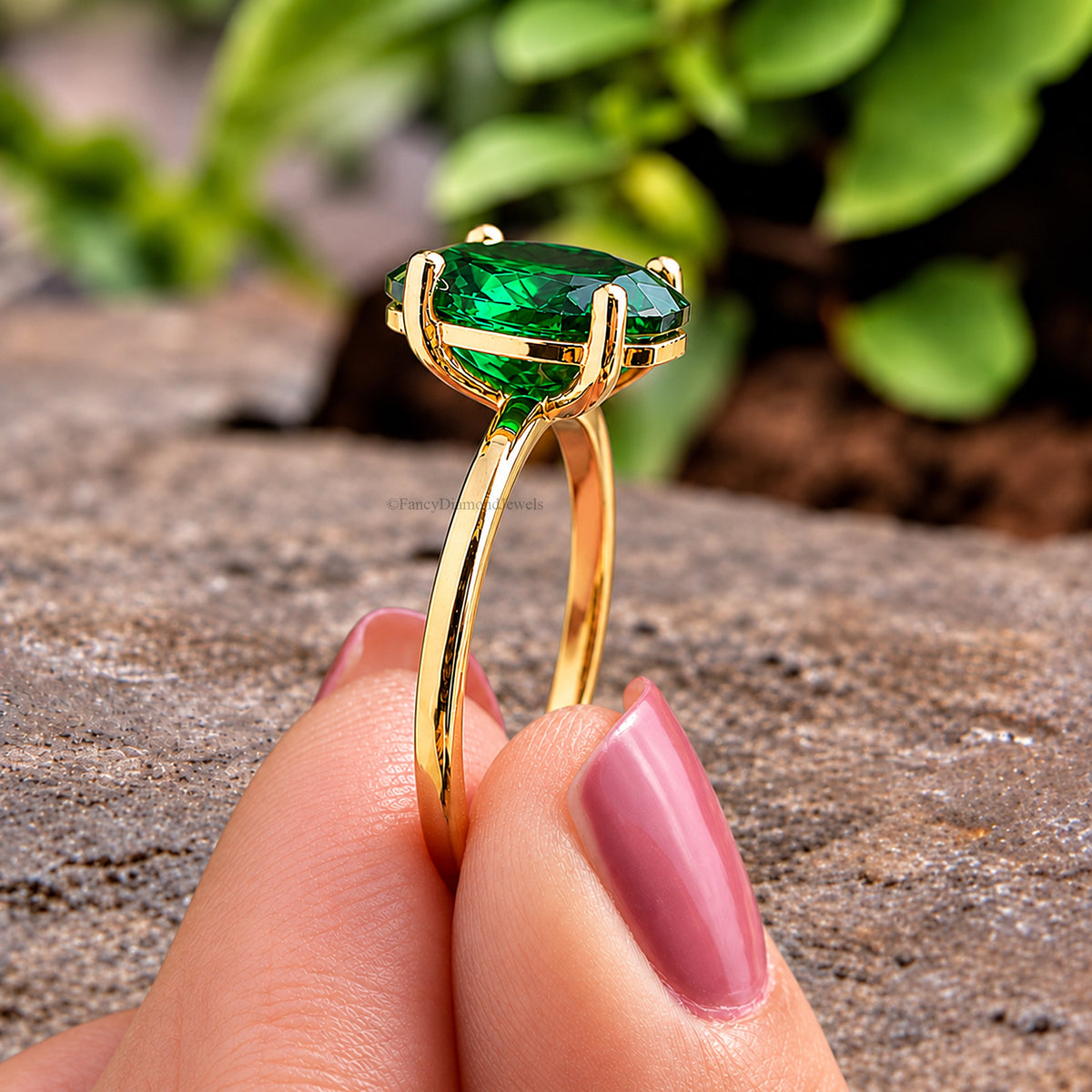 Oval Green Emerald stone engagement ring 12mm 10mm 9mm 8mm 7mm ring silver simulant Ring Solitaire ring Diamond ring Gift for her FD342