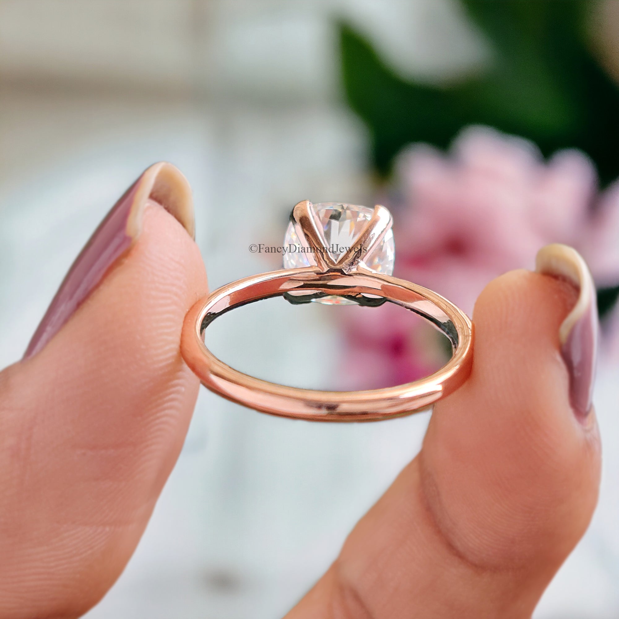 Moissanite Solitaire Engagement Ring 2.00 CT Cushion Cut Moissanite Ring Claw Prong Ring for Women Promise Ring Gift For Her Ring FD80