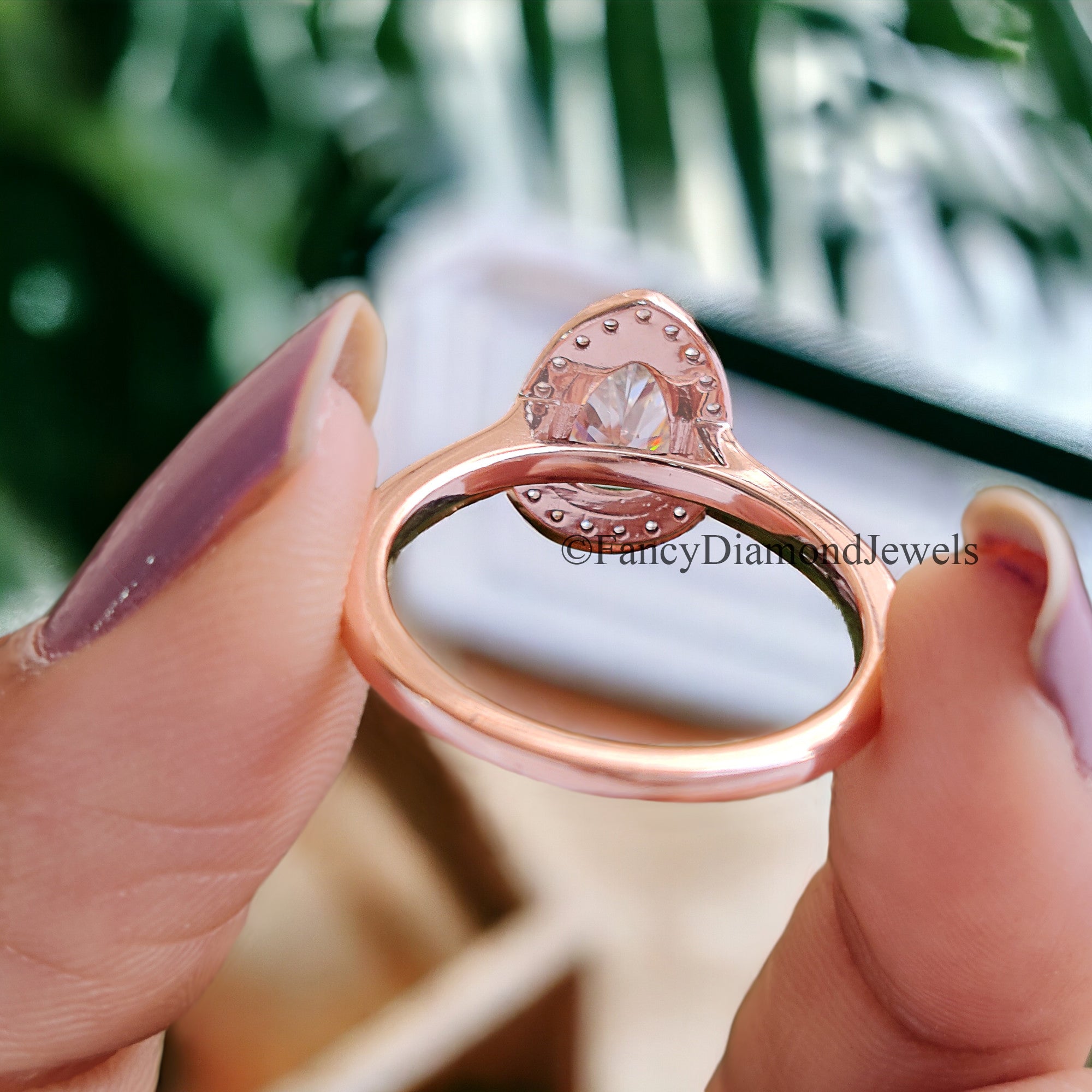 1.0 CT Pear Cut Moissanite Engagement Ring Anniversary Gift Halo Set 10K/14K/18K White Gold Prong Setting Ring Christmas Gift For Her FD100