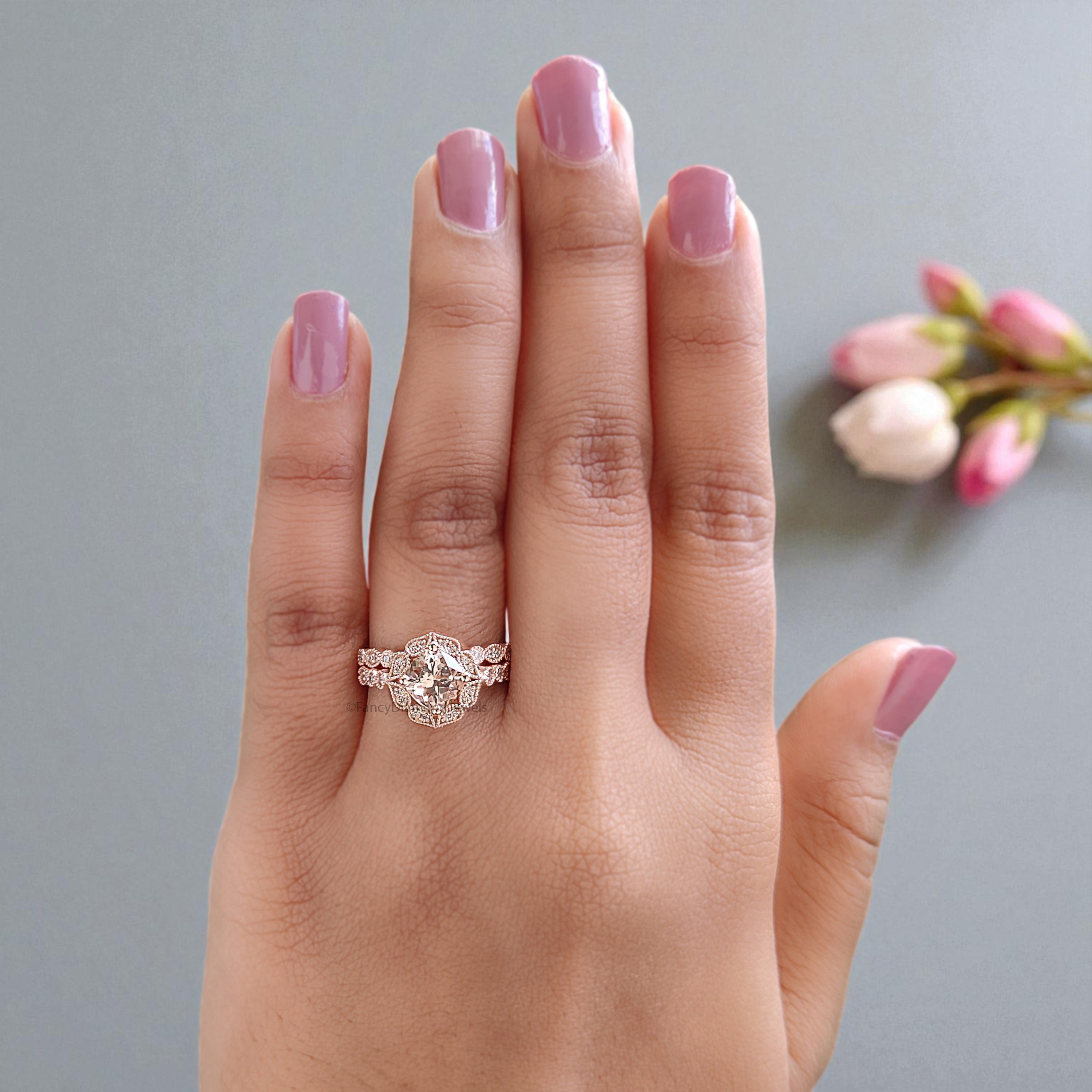 1.00 CT Cushion Cut Natural Morganite Engagement Ring Set Rose Gold Ring Round Diamond Wedding Ring Unique Halo Ring Gift For Her FD451