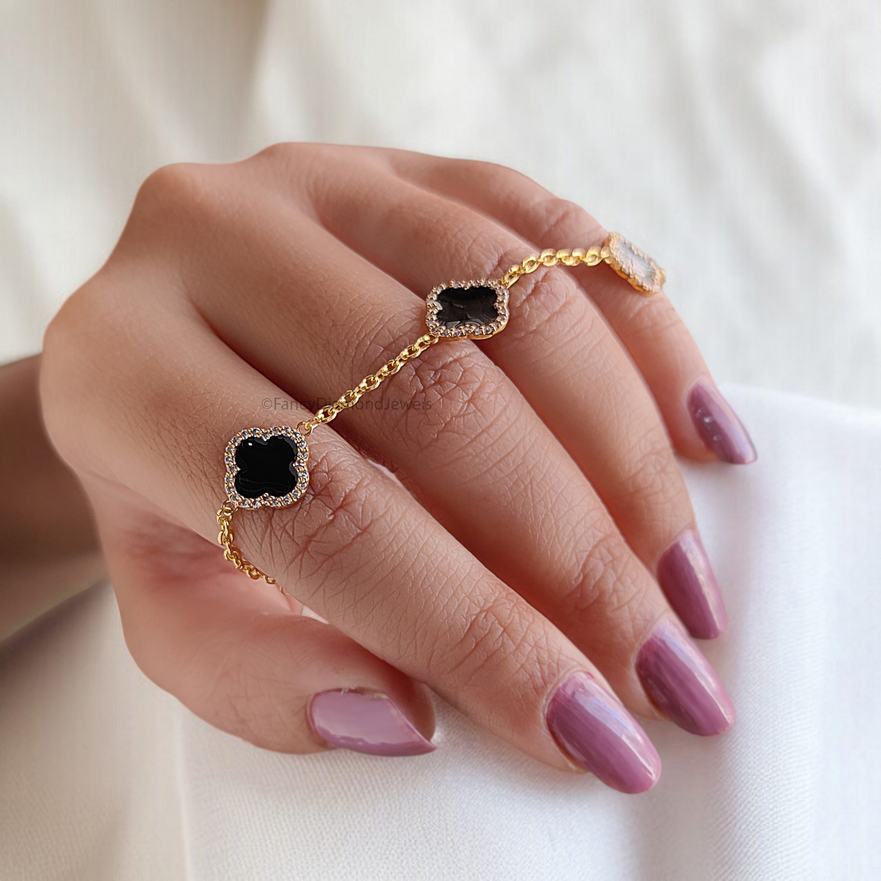 Gold Black Clover Charm Bracelet Chain Bracelet Black Clover Bracelet for Men & Women Black And Gold Clover Charm Bracelet FD483