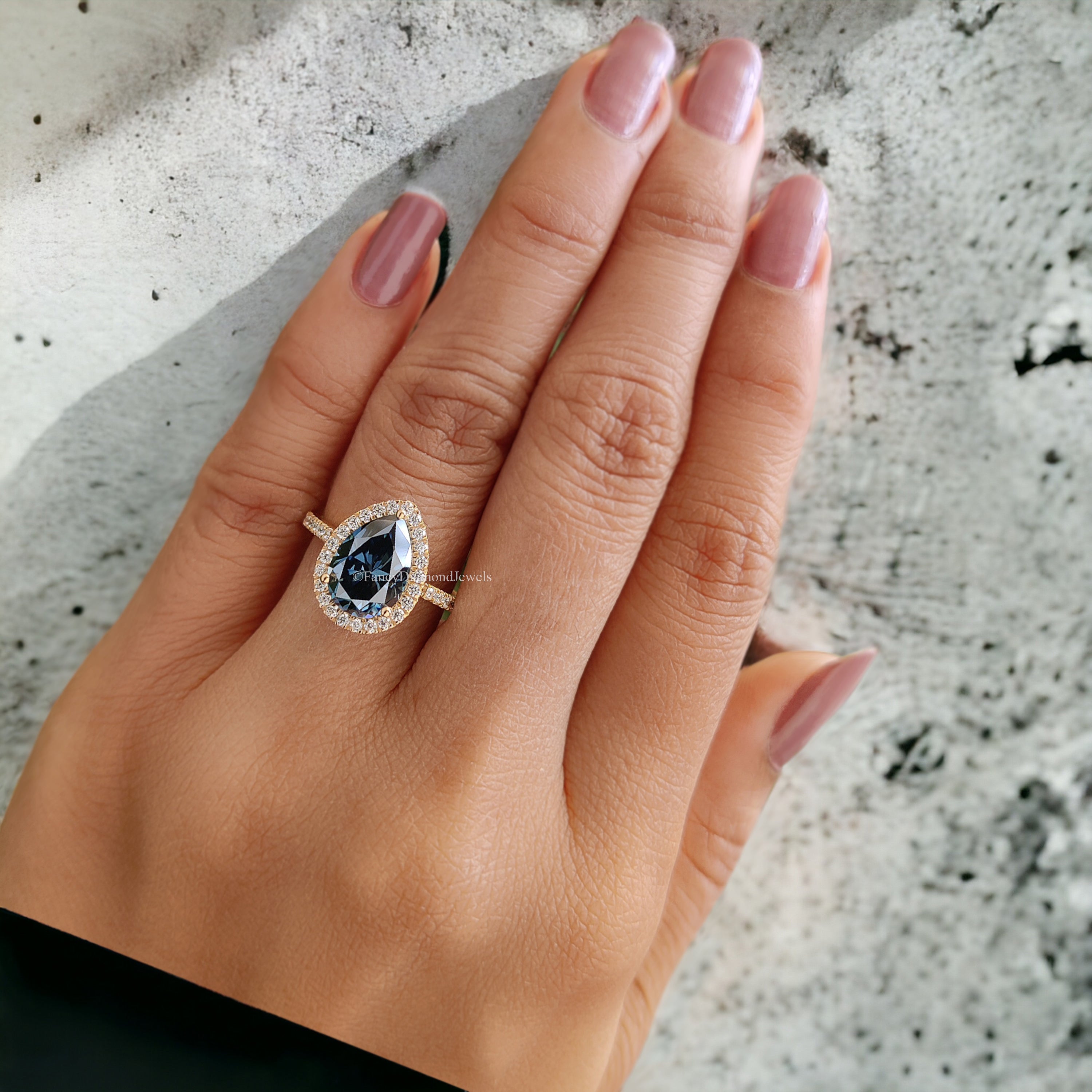 Pear Royal Blue Moissanite Ring Halo Engagement Ring 2.50 TW Pear Shaped Moissanite Best Proposal Ring For Her Anniversary Gift Ring FD168