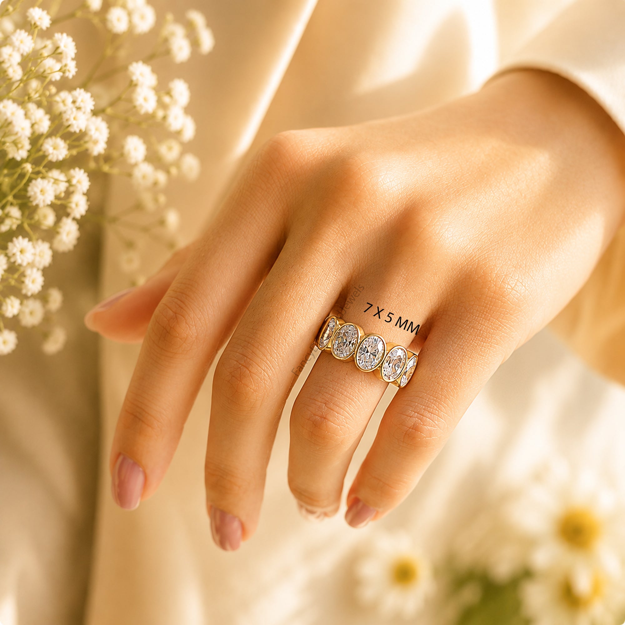 Oval Cut Five Stone Simulated Band, Classic Promise Band, Women's Engagement Jewellery, Wedding Anniversary Gift, Elegant Promise Band FD578