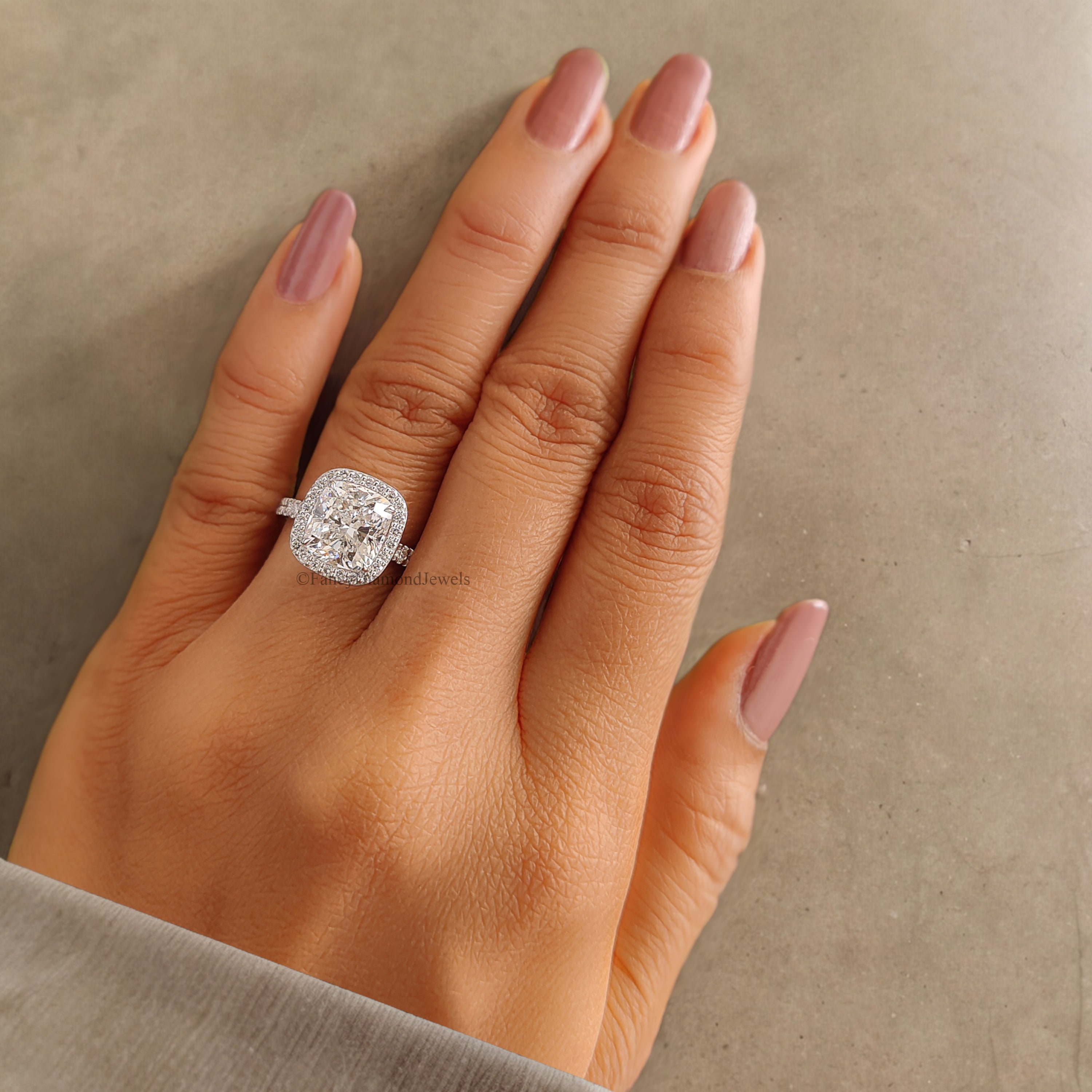 Cushion Lab Grown Engagement Ring 2.50 CT Cushion Cut Moissanite Ring Halo Set Wedding Ring For Women Promise Ring Gift For Her Ring FD192