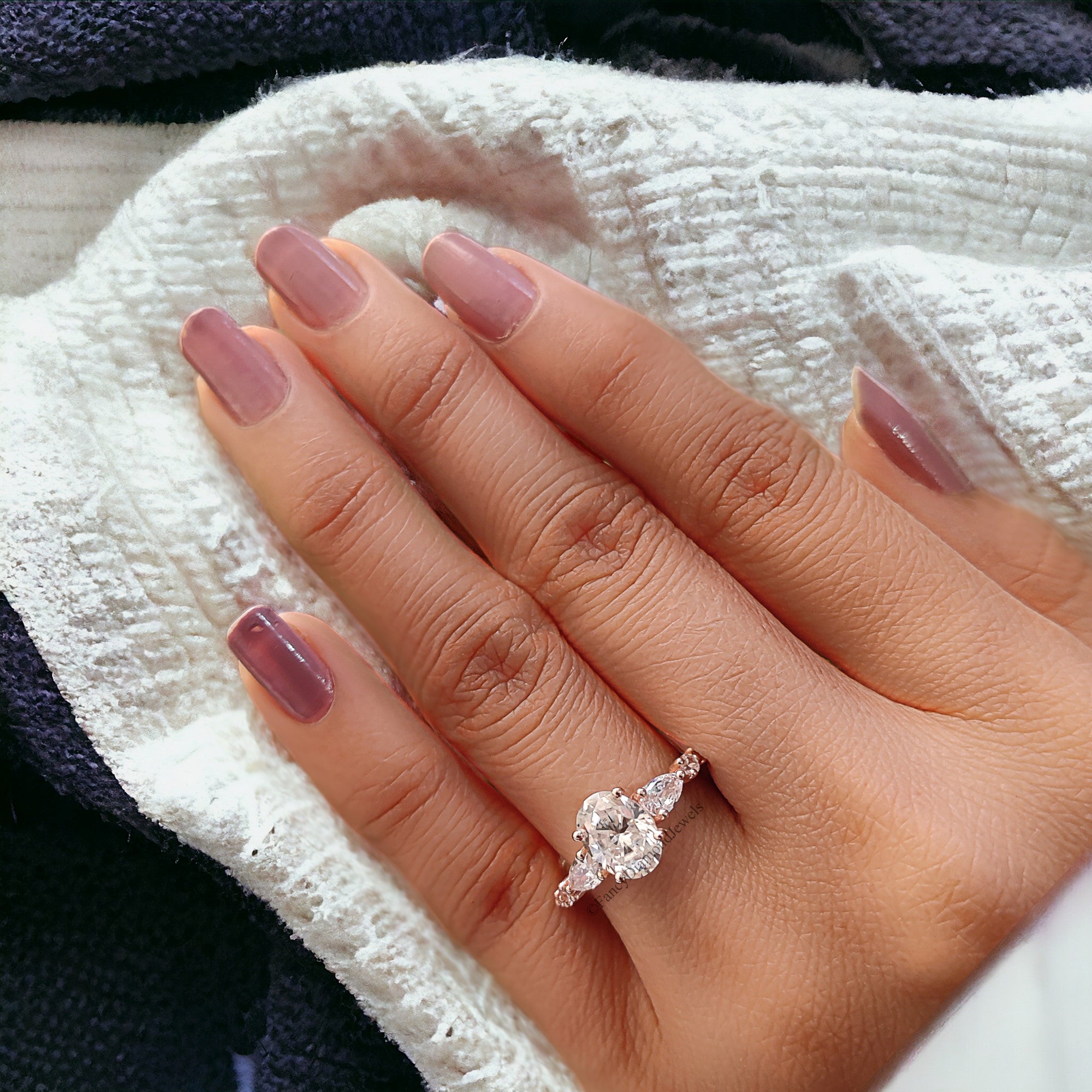 Oval Cut Moissanite Engagement Ring Stacking ring 14K/18K Rose Gold vintage Unique Pear Diamond Cluster Ring Women Wedding Bridal Ring FD42