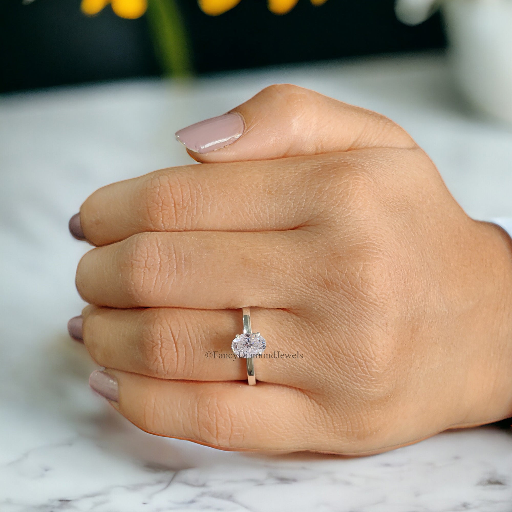 Beautiful Oval Shape Moissanite Ring White Gold 10k/14k/18k 1.00 CT Oval Cut Ring Oval Wedding Engagement Ring Oval Colorless Ring FD19