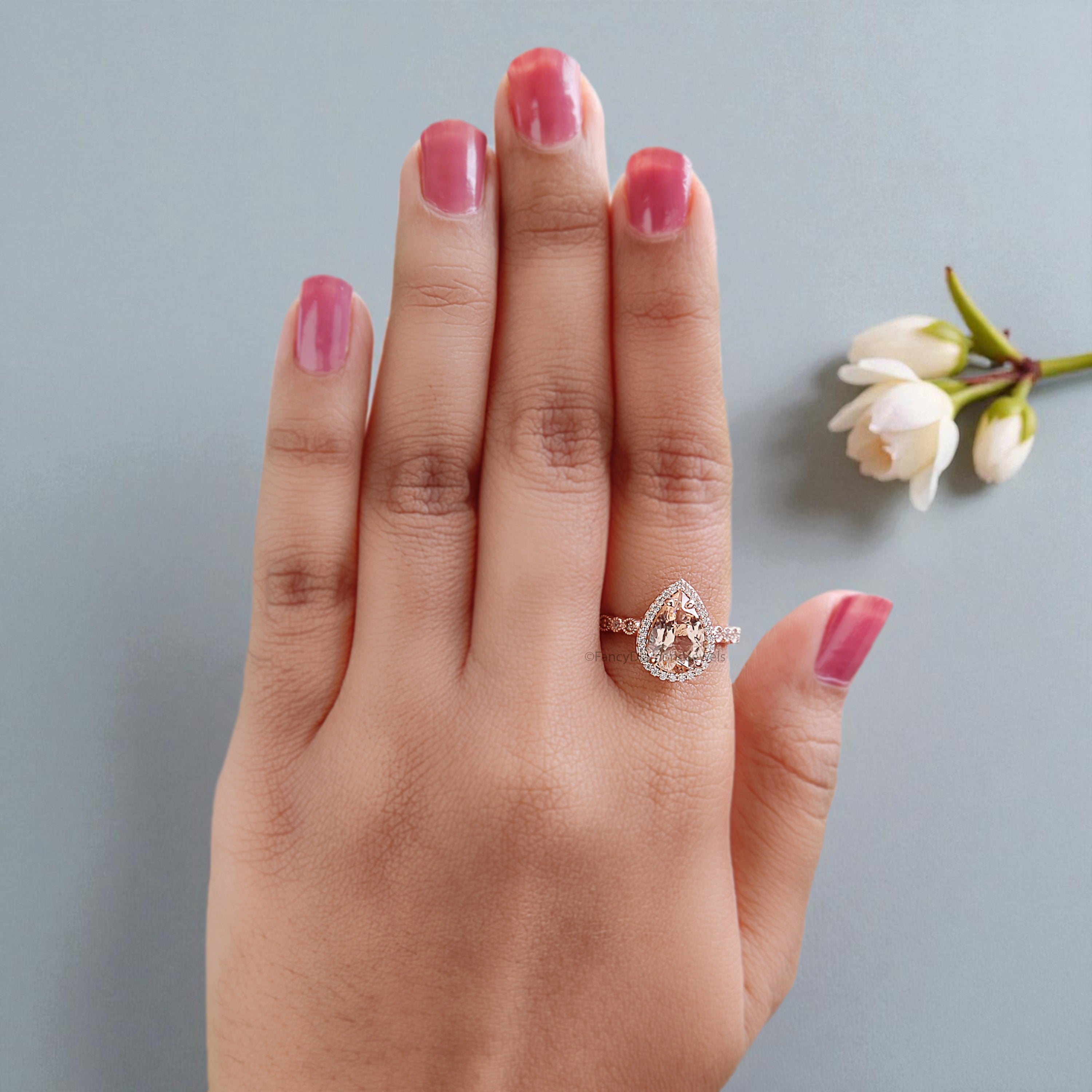 1.50 CT Pear Cut Natural Morganite Engagement Ring Rose Gold Ring Pear Shape Wedding Ring Unique Vintage Halo Ring Gift For Her FD450