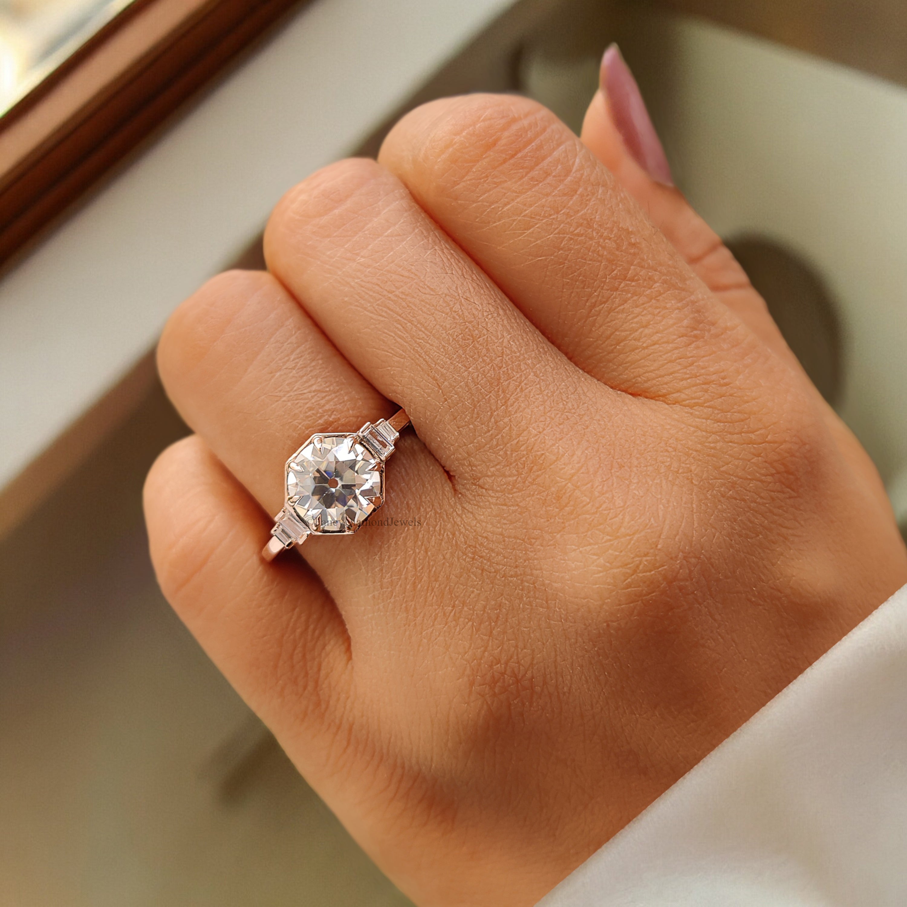 Five Stone Engagement Ring 2.10 TW Old European Round Cut Colorless Moissanite Ring Eight Claw Prong Customized Bridal Wedding Ring FD197