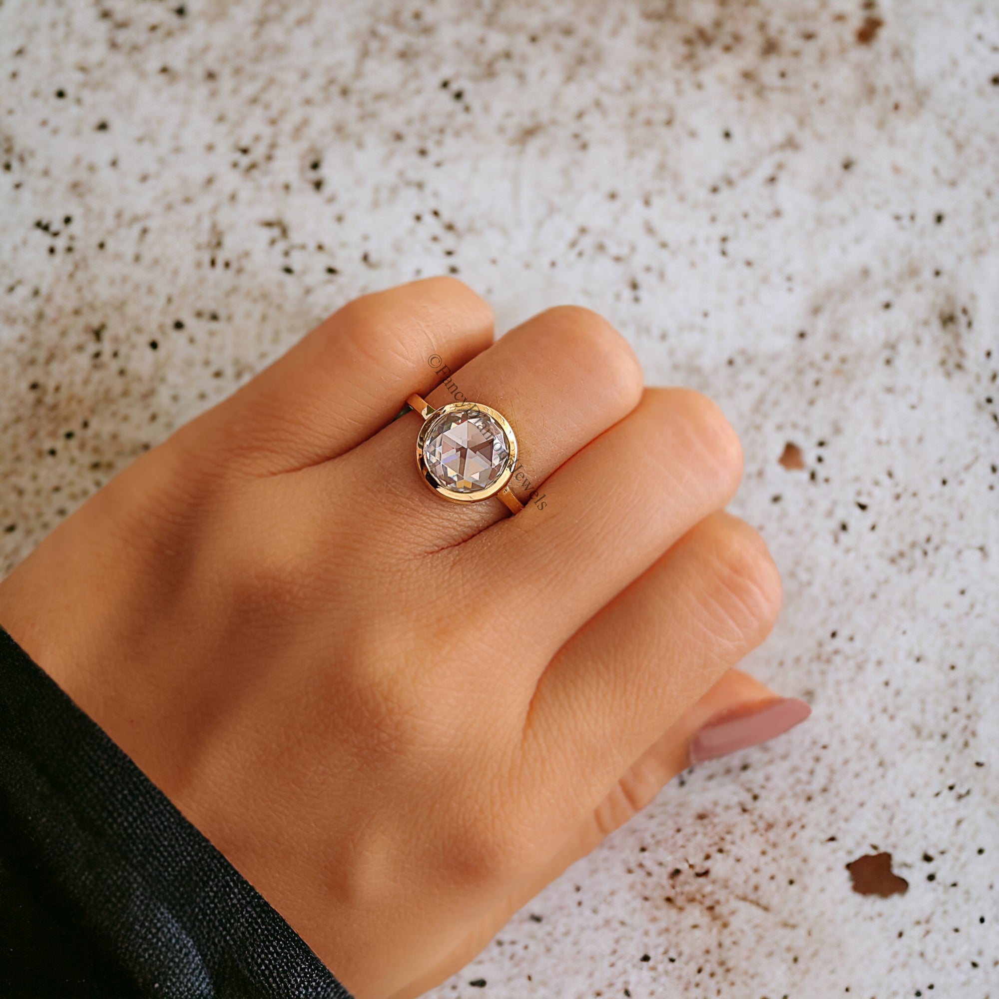 Singular Bezel Set Round Rose Cut Moissanite Engagement Ring 2.65 CT Round Rose Cut Classic Simple Solitaire Moissanite Wedding Ring FD203