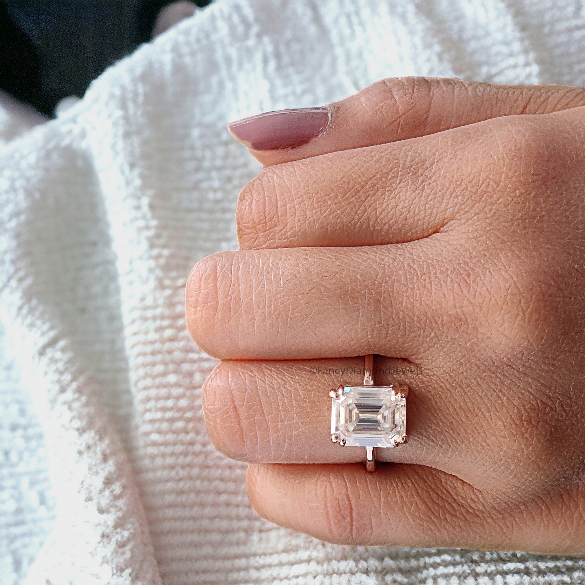 3.70 CT Emerald Shape Engagement Ring in Solid Rose 10K/14k/18k Gold Emerald Cut Solitaire Engagement Ring Brilliant Moissanite Ring FD31
