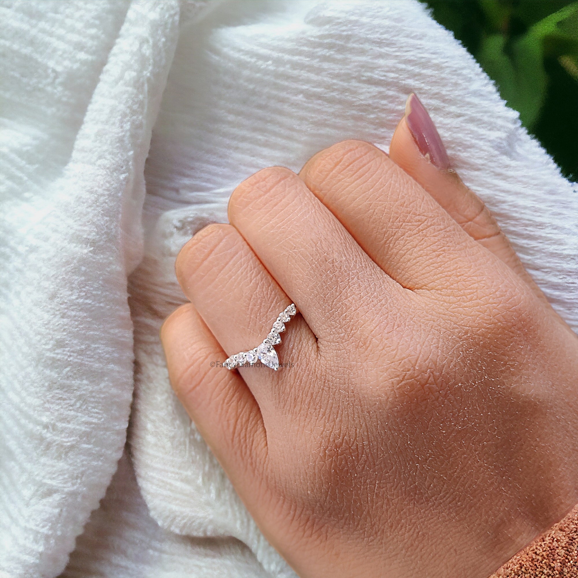 0.23 CT Pear Cut Moissanite with side Round Brilliant Cut Moissanite Diamond Tiara Wedding Band Anniversary Gift for Her Bridal Band FD36