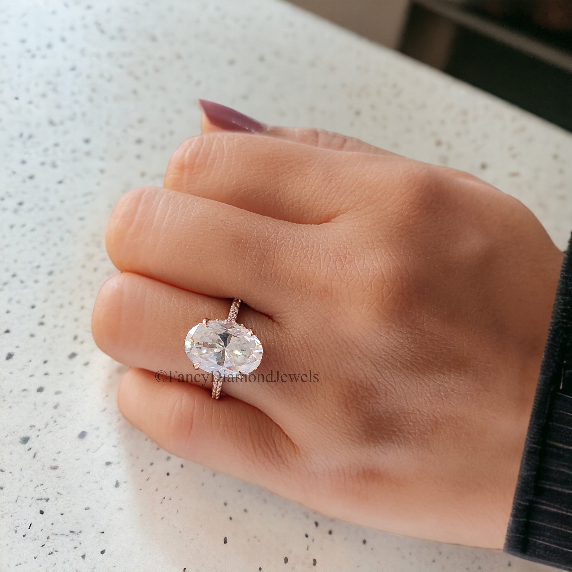 Oval Moissanite Engagement Ring 4.00 CT Oval Wedding Ring Hidden Halo Ring Ring for Women Propose Ring Cathedral Setting Anniversary FD53