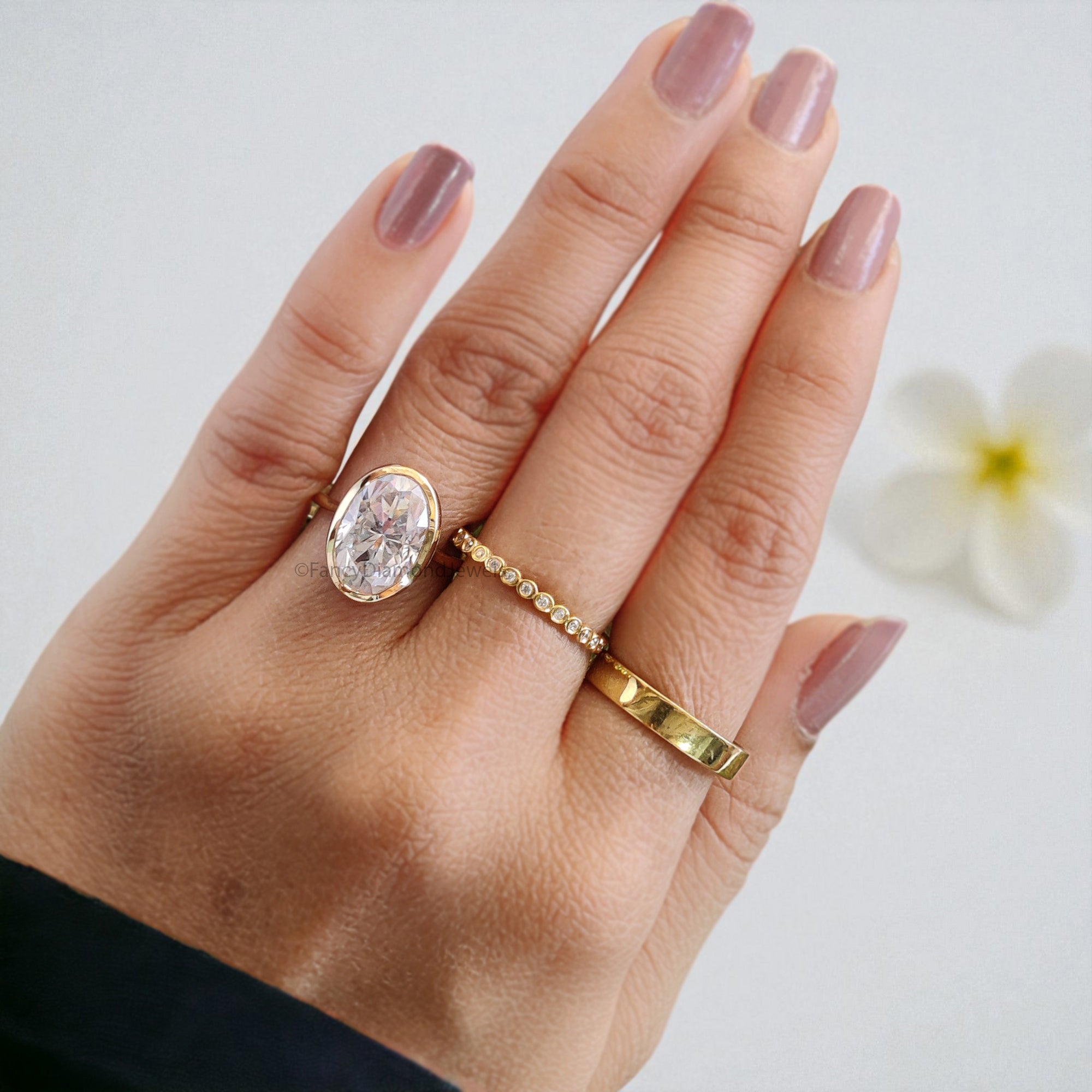 Oval Cut Moissanite Engagement Ring 4.15 CT Colorless Moissanite Oval Wedding Ring Hidden Halo Ring Propose Ring Bezel Setting Ring FD32