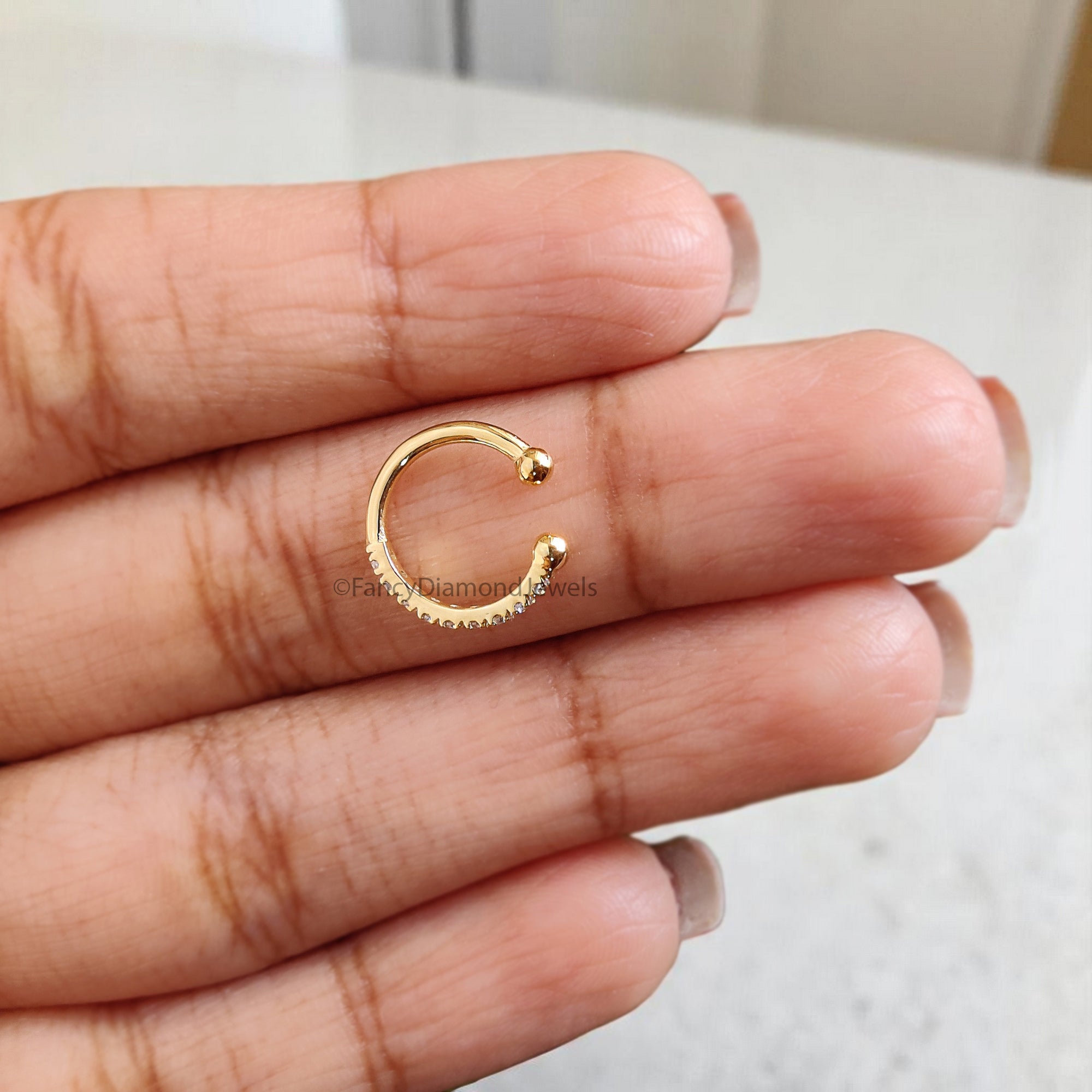 Round Brilliant Cut Colorless Moissanite Diamond Ear Cuff Conch Ear Cuff Tiny gold ear cuff Helix Piercing Sterling Silver Ear Wrap FD367