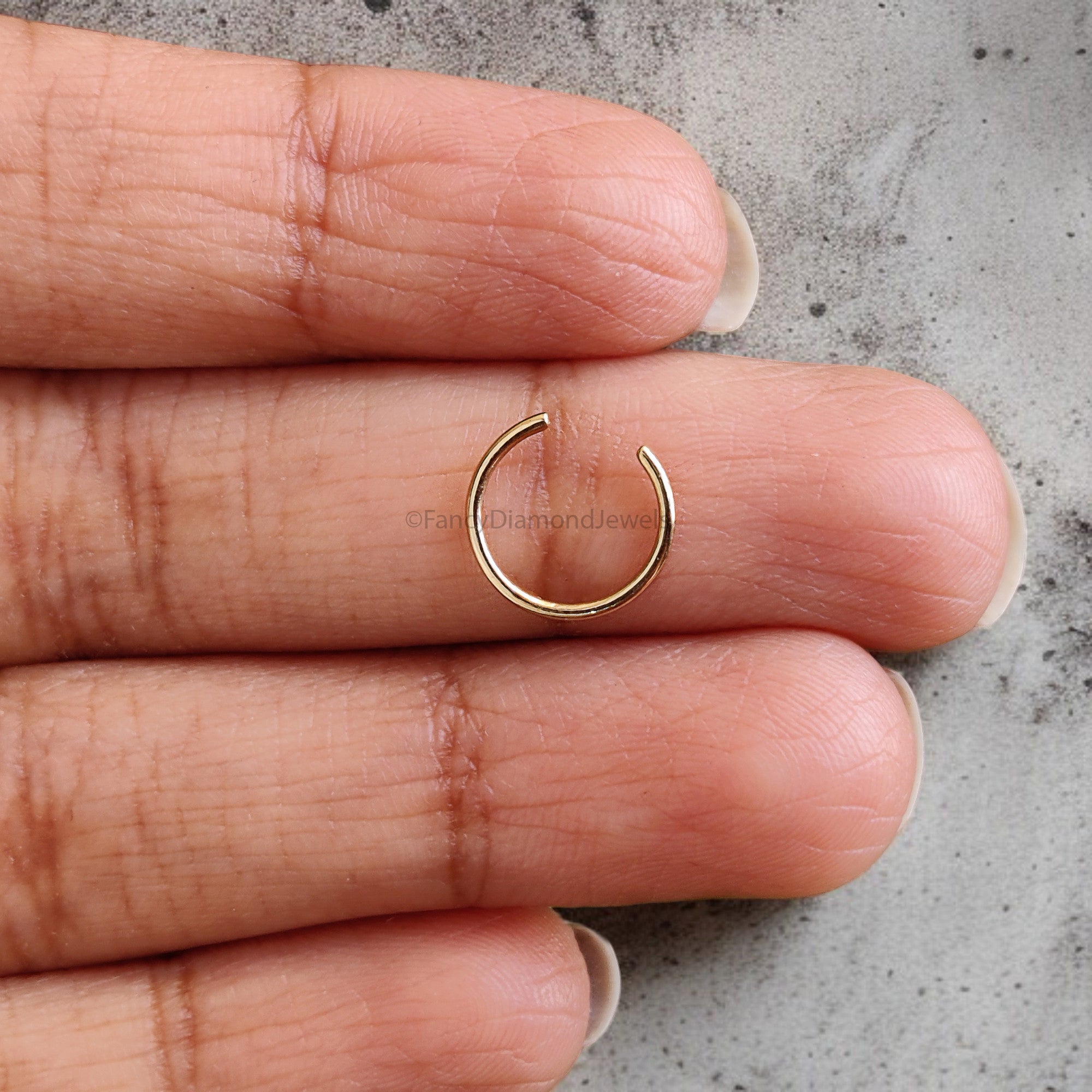 Dainty Single Band Smooth Silver Conch Ear Cuff Earring minimalist-style earring Yellow Gold Ear Wrap Cuff FD326