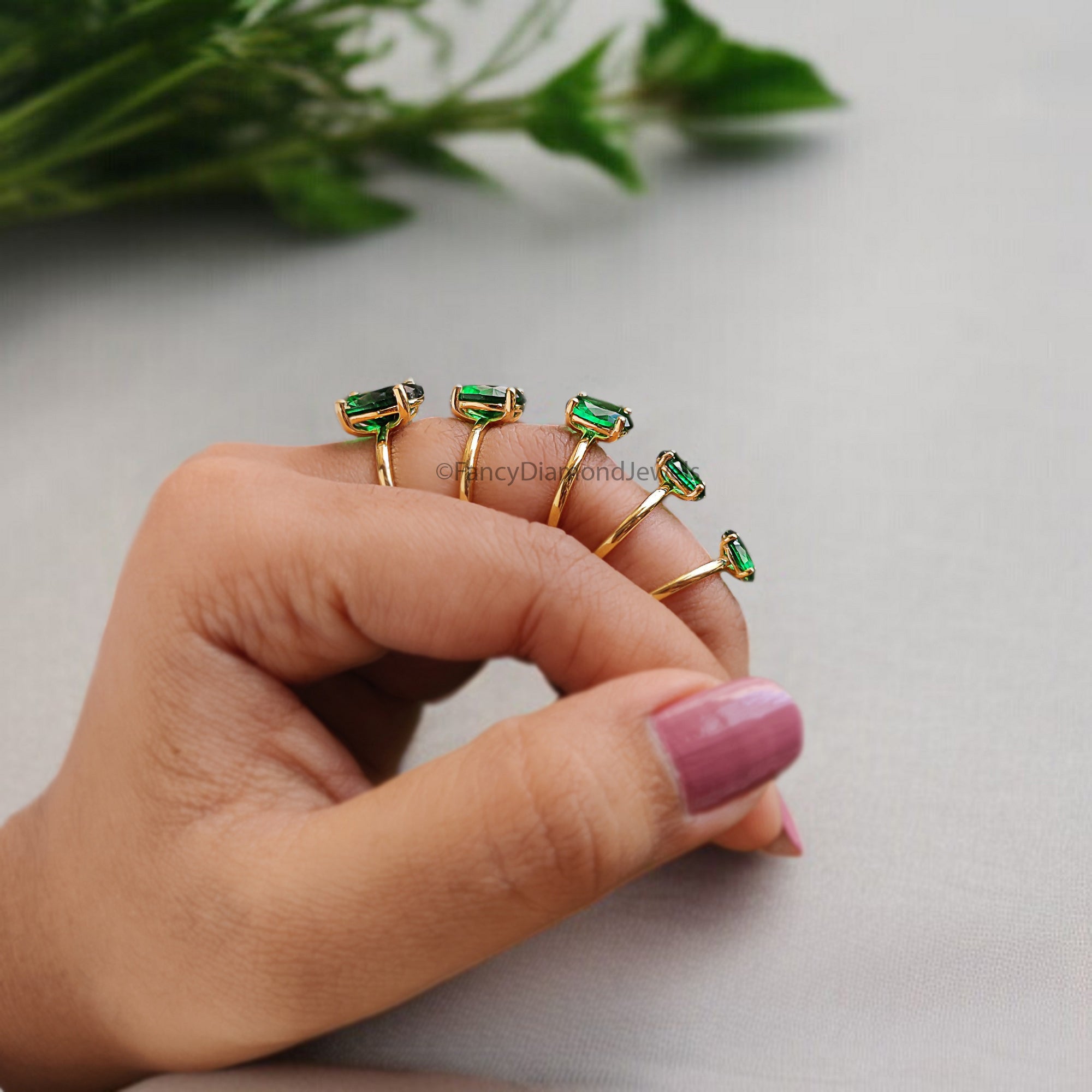 Oval Green Emerald stone engagement ring 12mm 10mm 9mm 8mm 7mm ring silver simulant Ring Solitaire ring Diamond ring Gift for her FD342