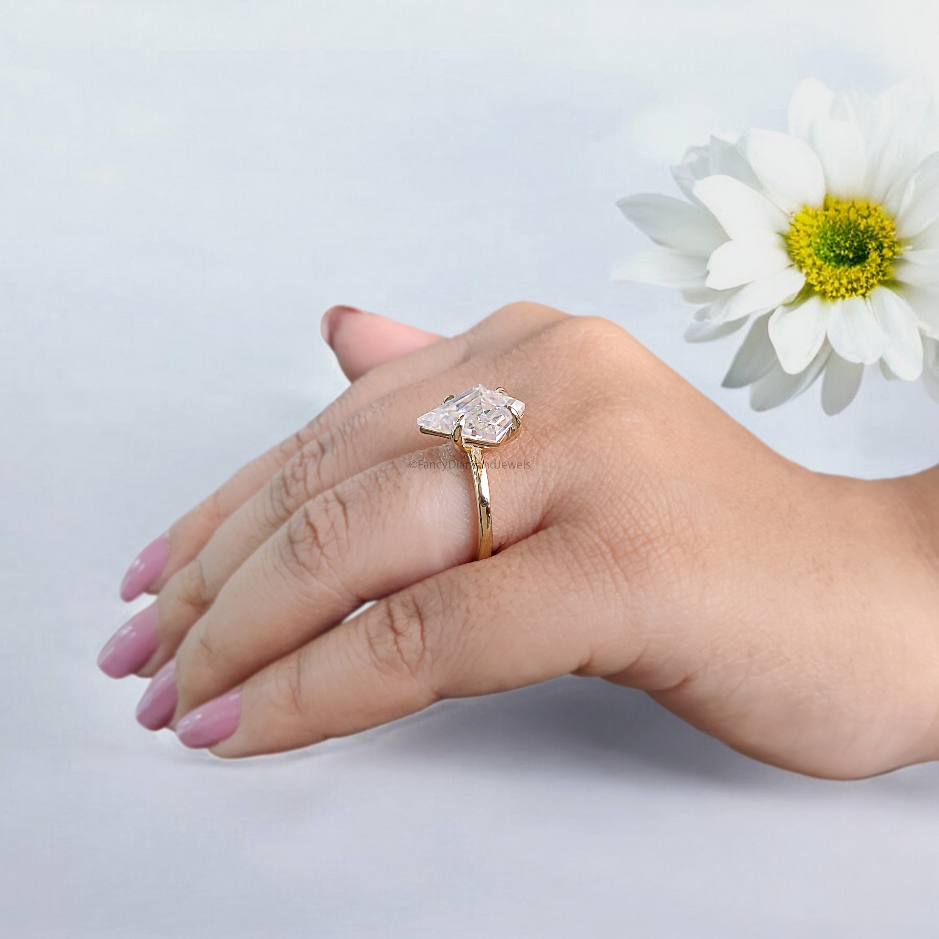 4.30 CT Kite Brilliant Cut Moissanite Engagement Ring Prong Set Ring Kite Solitaire Ring Wedding Ring Yellow Gold Ring Gift For Her FD454