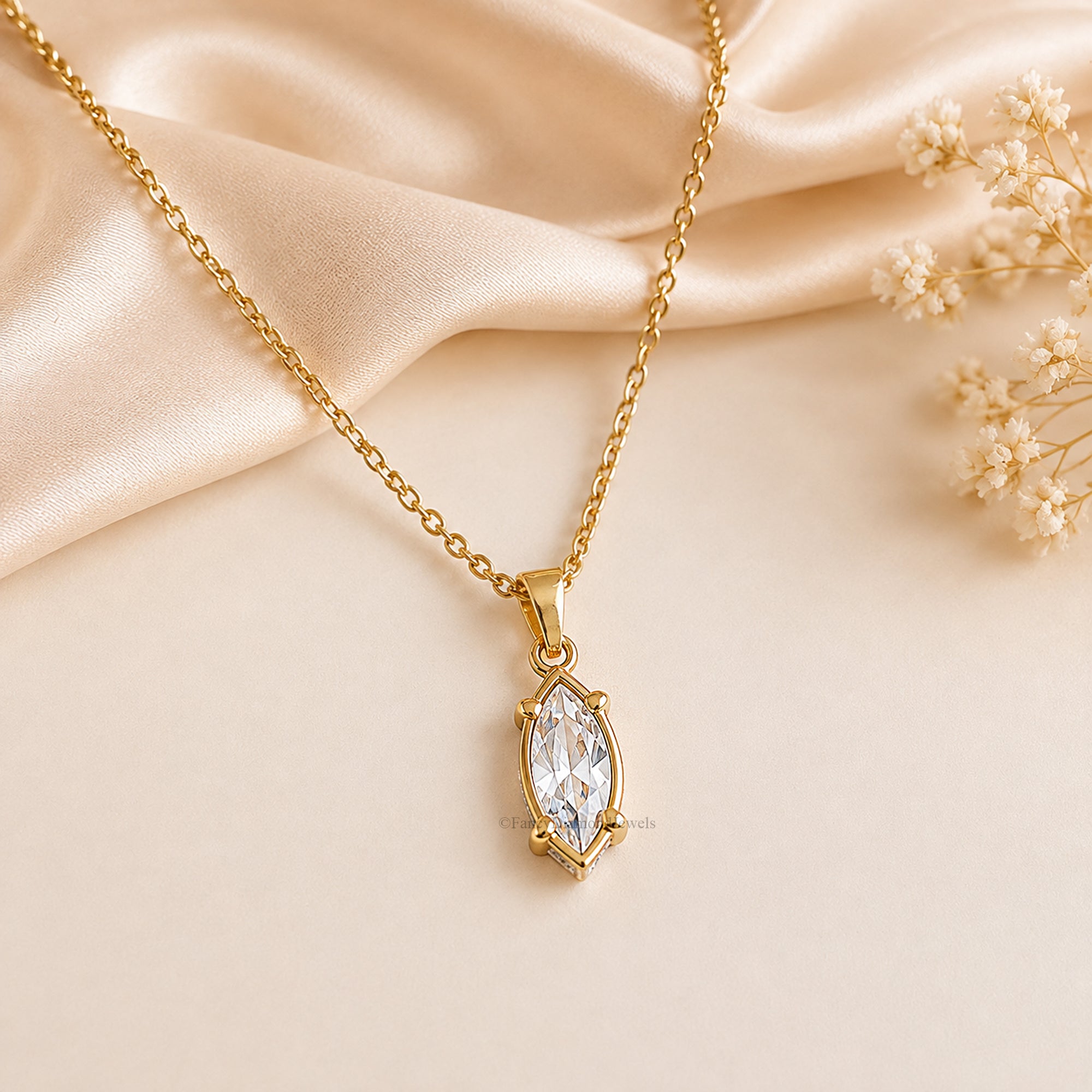 Marquise Shape Moissanite Necklace, 14K Gold Diamond Pendant, Dainty Marquise Necklace, Elegant Pendant Jewelry, Bridal Gift for Her FD600