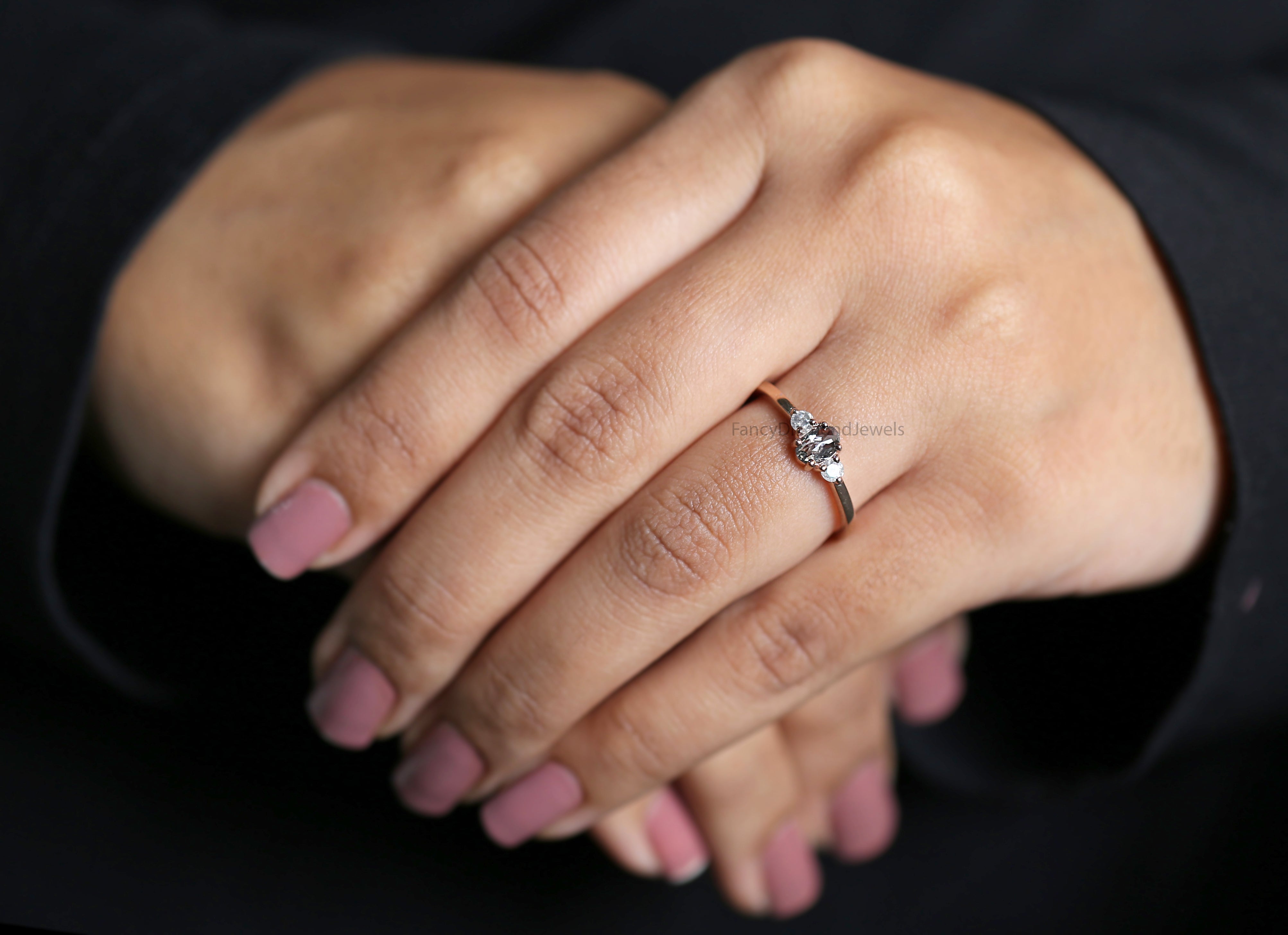 Oval Salt And Pepper Diamond Ring, Salt And Pepper Oval Diamond Engagement Ring, Oval Diamond Ring, Oval Cut Ring, Oval Shape Ring, KD1153