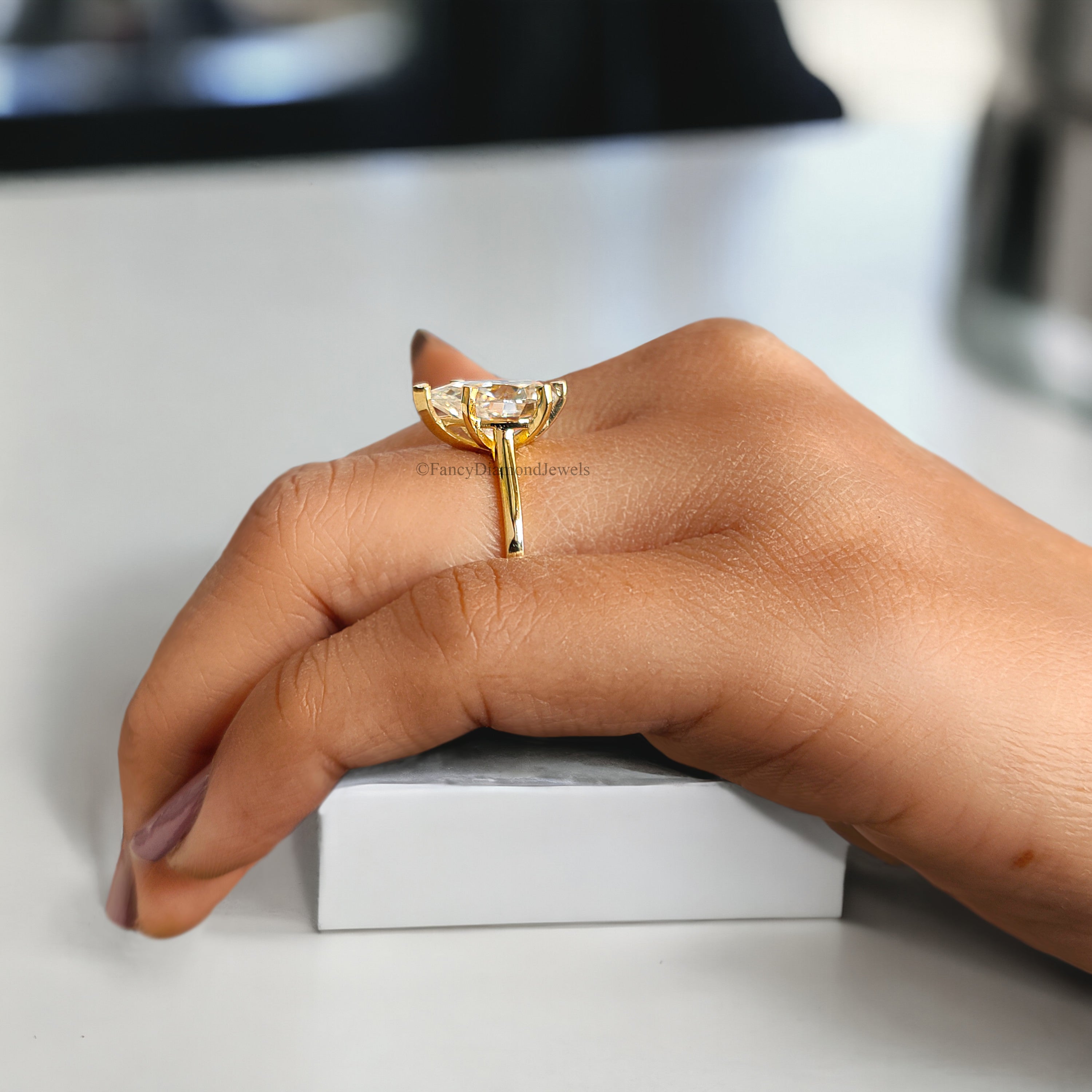 Pear Shaped Solitaire Engagement Ring 2.80 CT Pear Cut Colorless Moissanite Ring Anniversary Ring Bridal Wedding Ring Gift For Her FD210