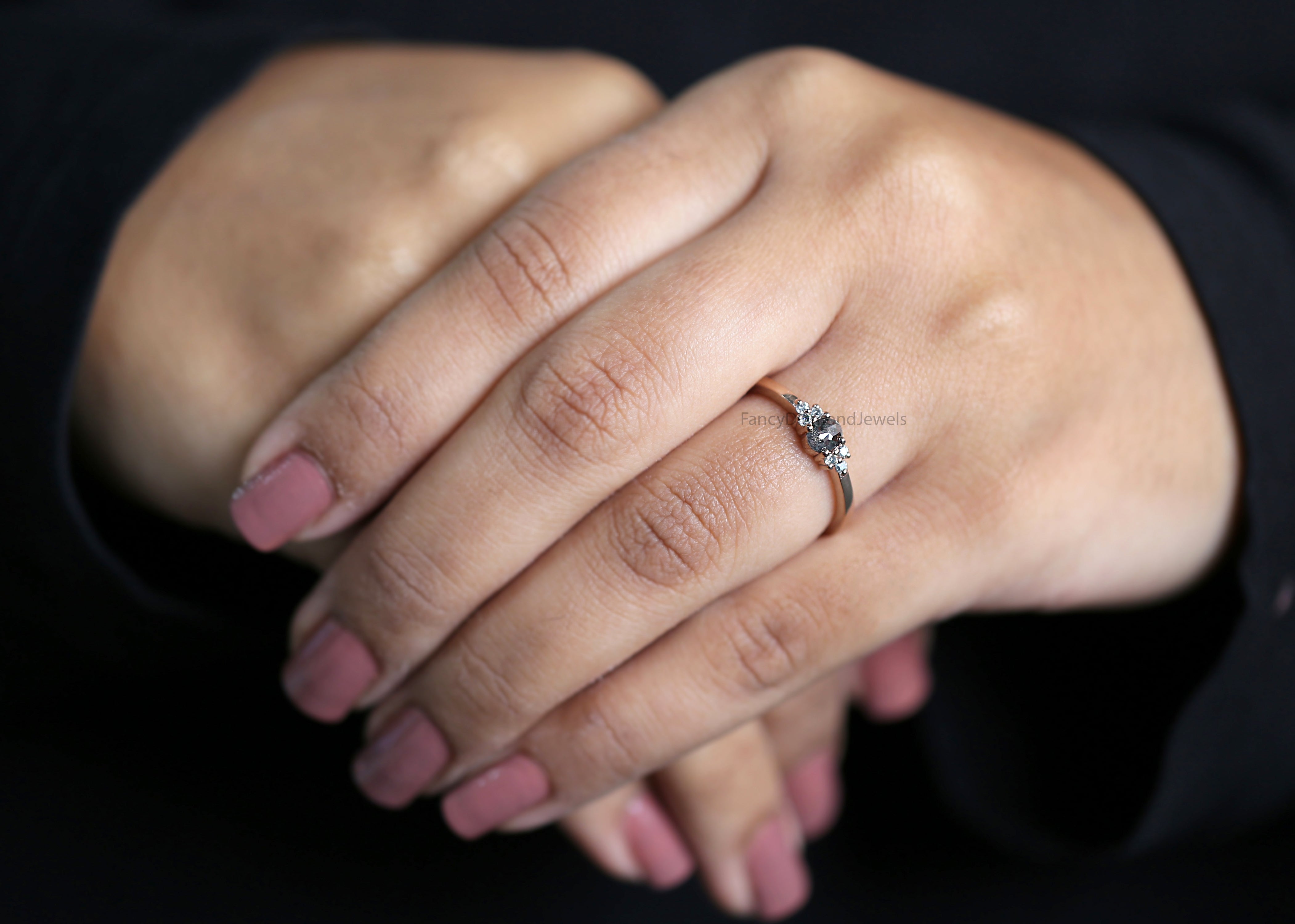 Oval Salt And Pepper Diamond Ring, Salt And Pepper Oval Diamond Engagement Ring, Oval Diamond Ring, Oval Cut Ring, Oval Shape Ring, KD1161