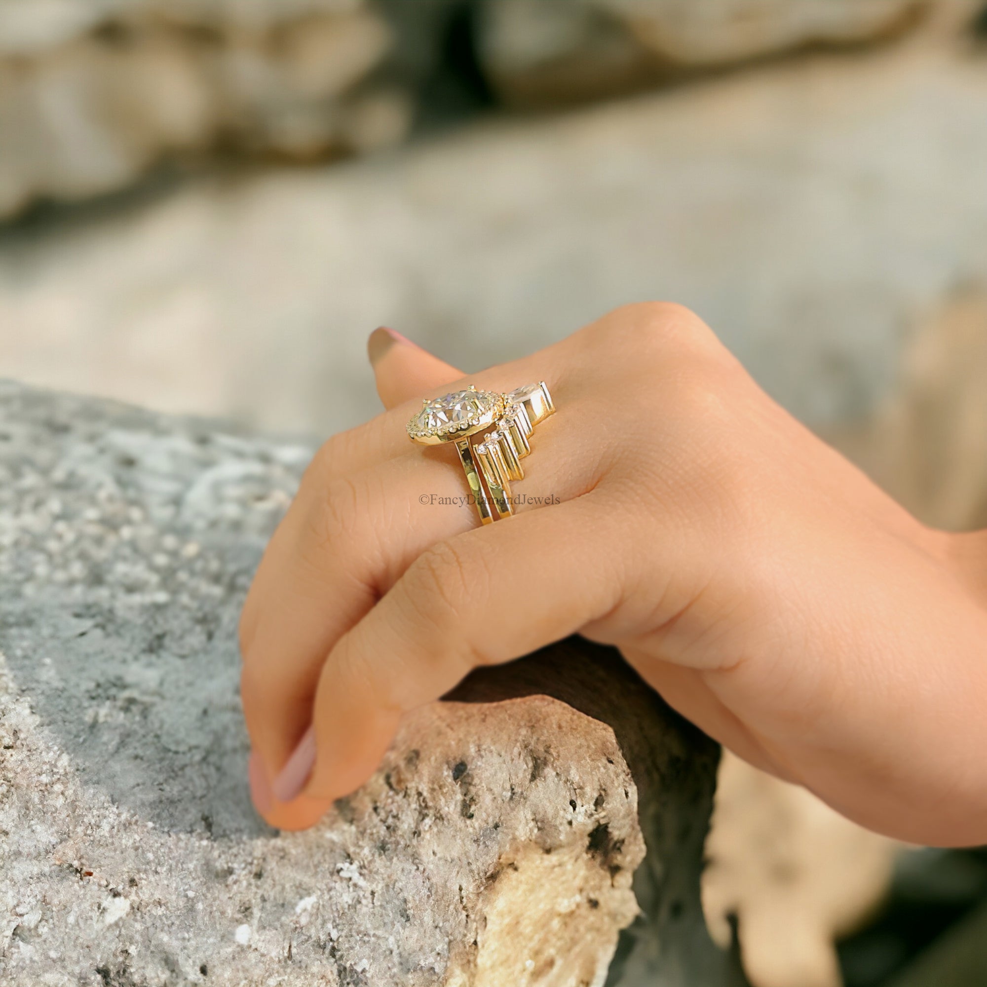 Vintage Moissanite Engagement Ring Set 2.65 CT Moissanite Ring Round Ring Yellow Gold Ring Unique Stacking Ring Diamond Cluster Ring FD148