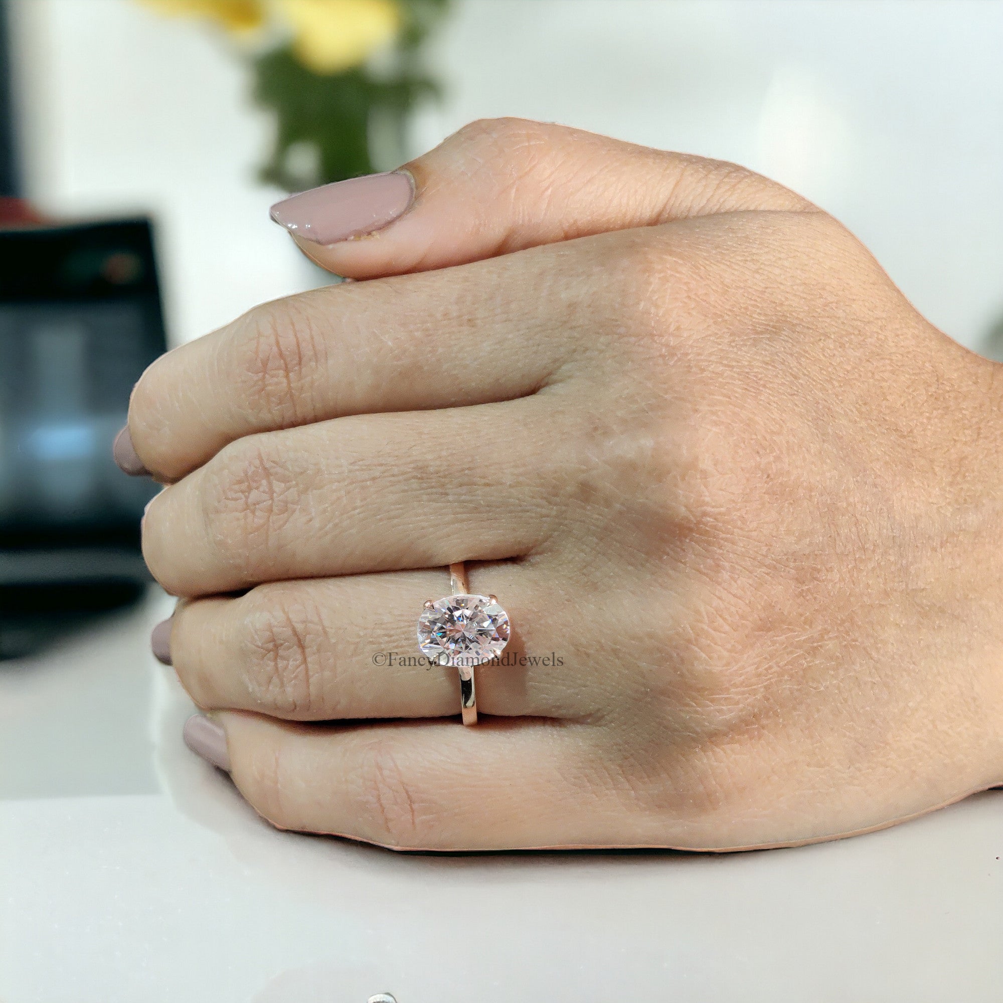 Beautiful Oval Shape Moissanite Ring Rose Gold 10k/14k/18k 2.00 CT Oval Cut Ring Oval Wedding Engagement Ring Oval Colorless Ring FD16