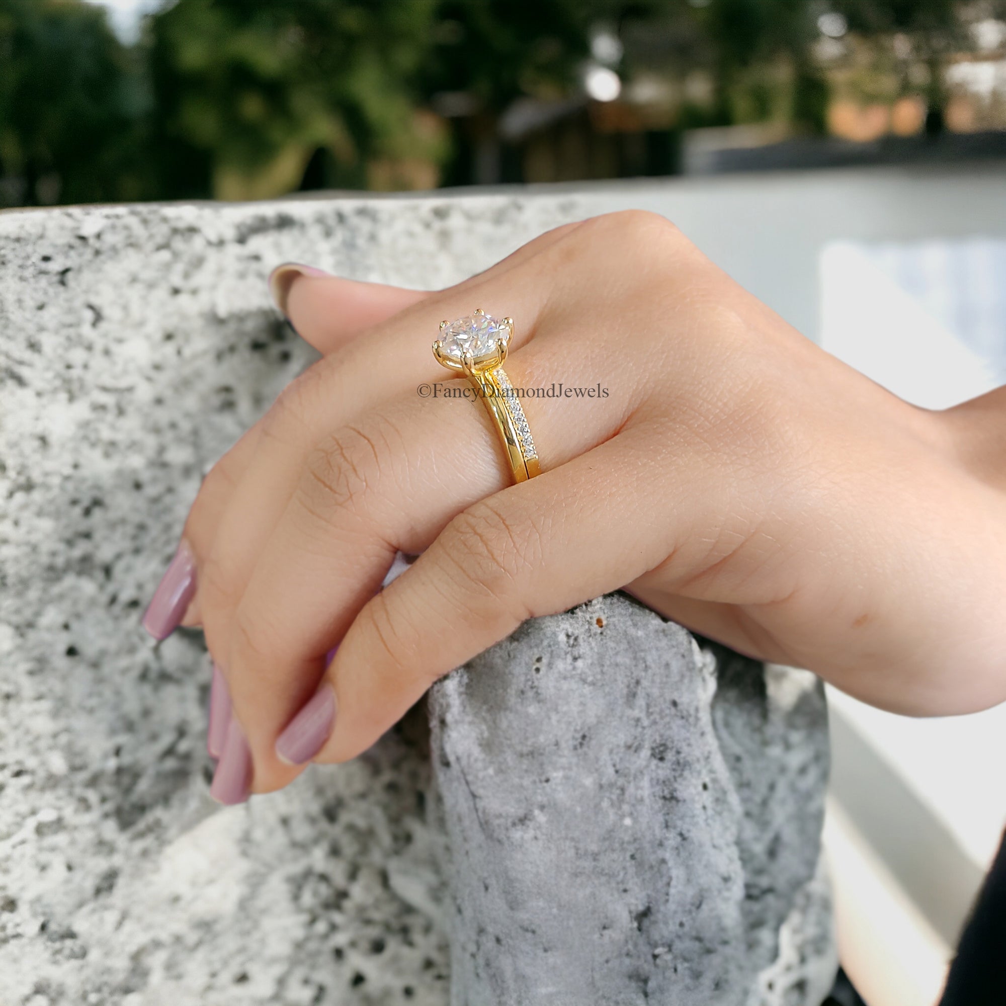 Round Moissanite Bridal Ring Solitaire Moissanite Engagement Ring Eternity Moissanite Wedding Band 14K Solid Gold Anniversary Ring Set FD98