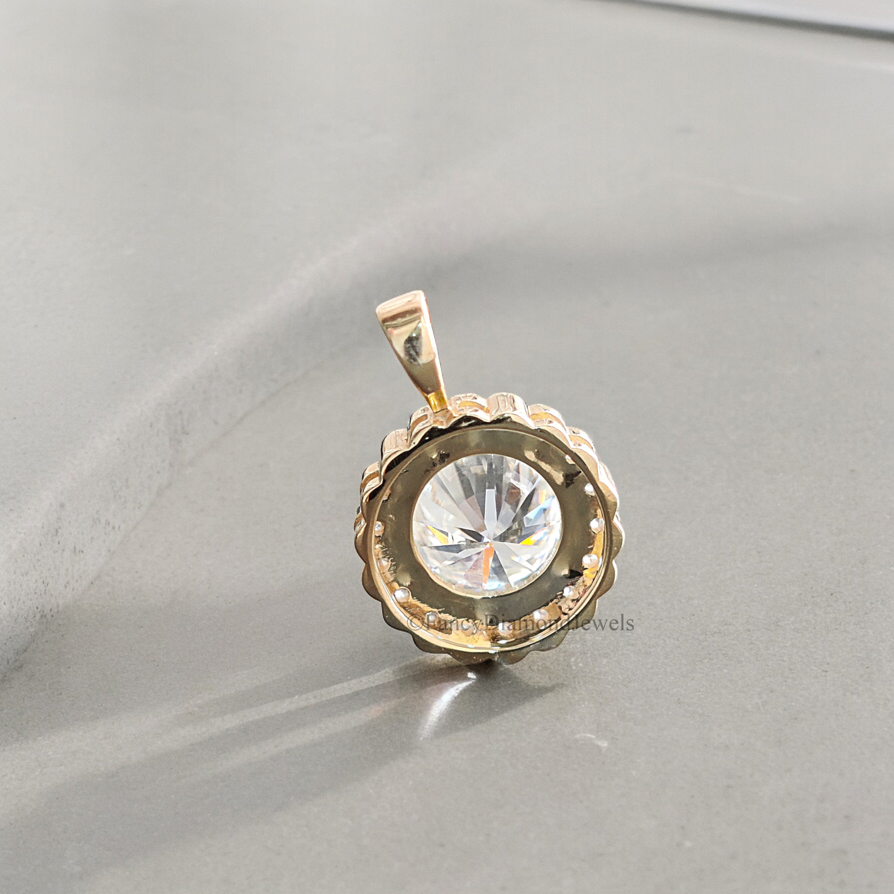 Yellow Gold Halo Pendant Necklace for Women Round Cut Pendant Necklace with Moissanite Stones Necklace for Teen Girls and Women FD189