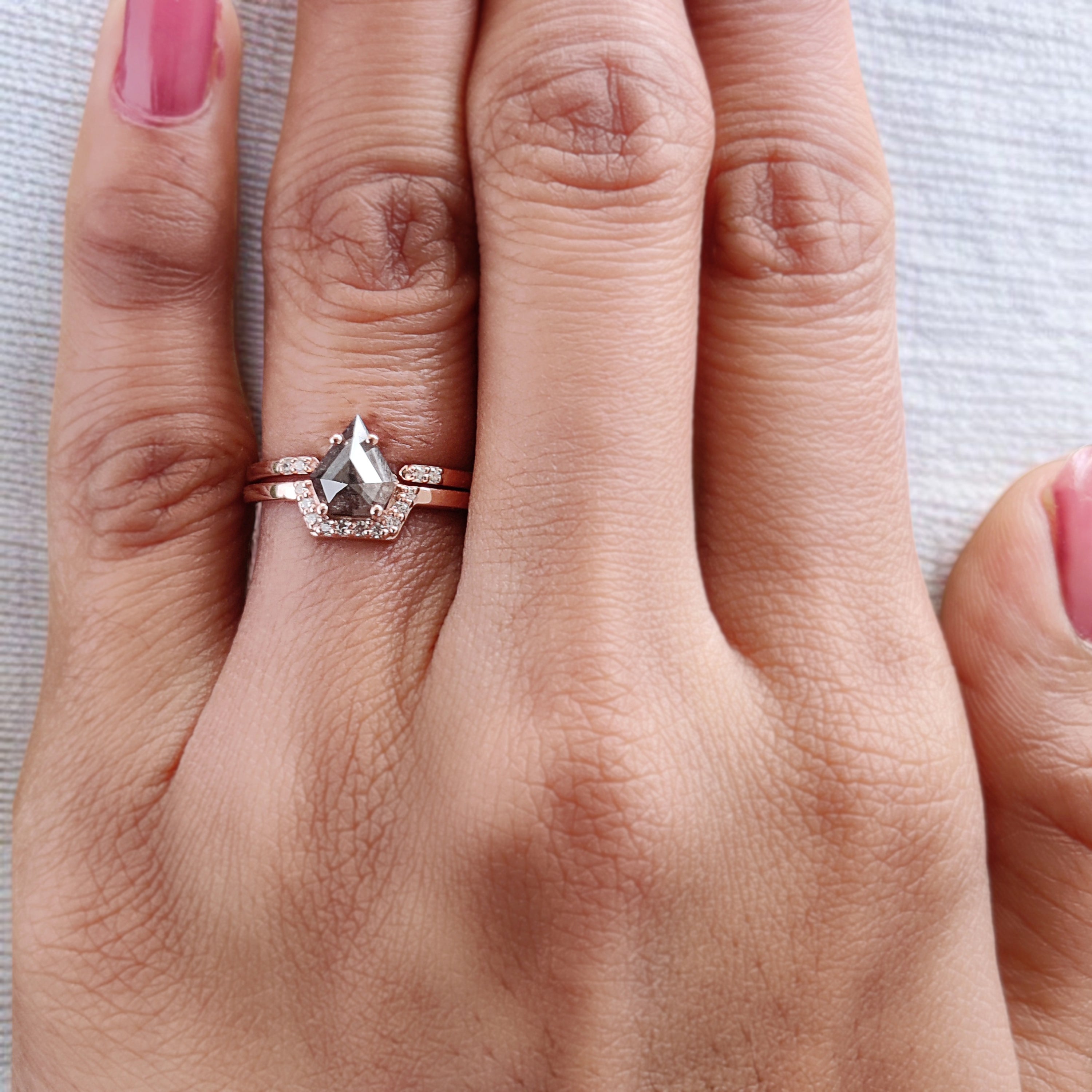 Shield Salt And Pepper Diamond Ring 0.88 CT 7.20 MM Shield Diamond Wedding Ring Set Rose Gold Silver Engagement Ring Gift For Her KDN9205