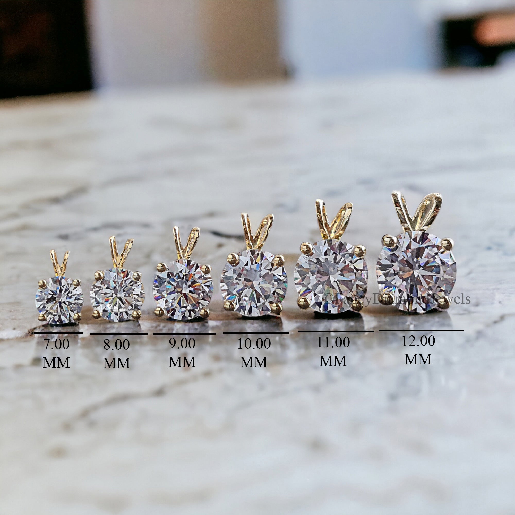 Round Brilliant Cut CZ Diamond Simulant Pendant Yellow Silver handmade jewelry Four Round Shape prong basket set Necklace With Chain FD273