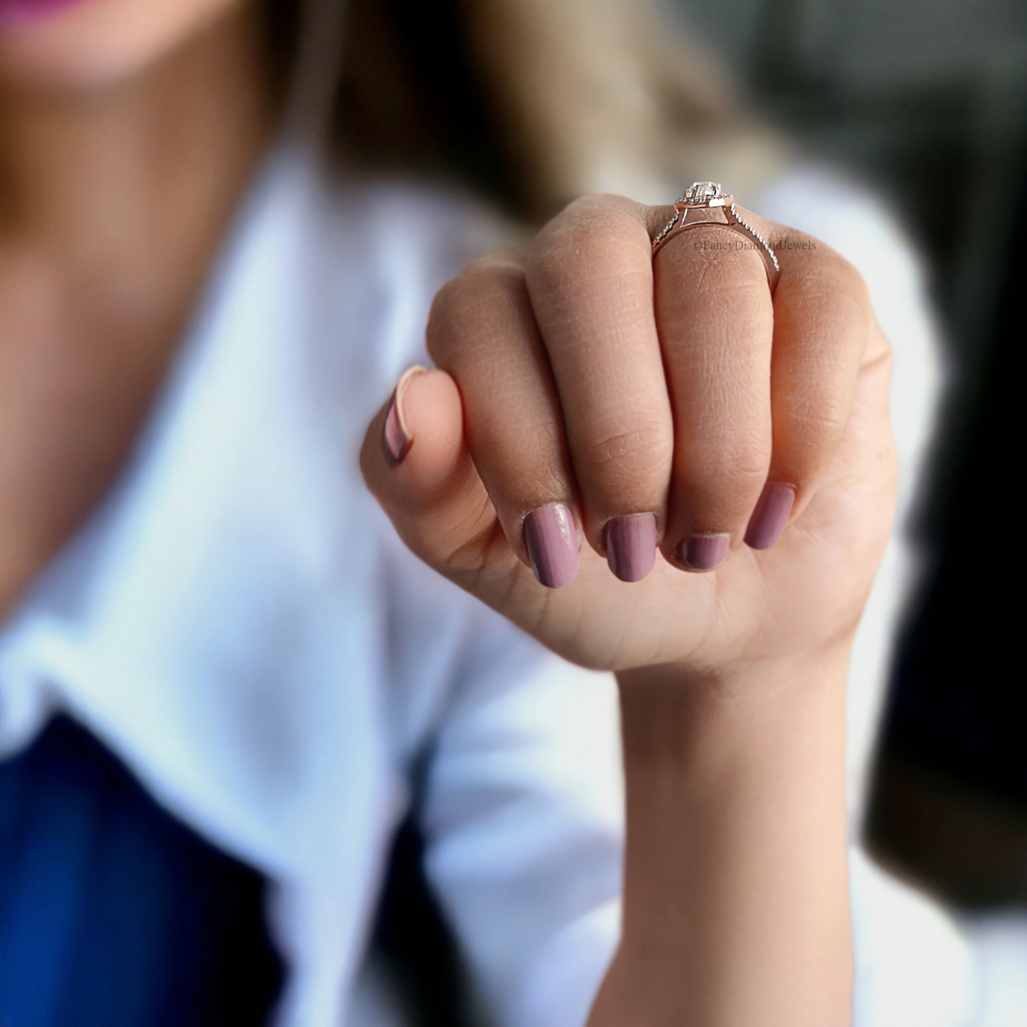 0.75 CT Pear Cut Moissanite Engagement Ring Anniversary Gift Halo Set 10K/14K/18K Rose Gold Prong Setting Ring Christmas Gift For Her FD160
