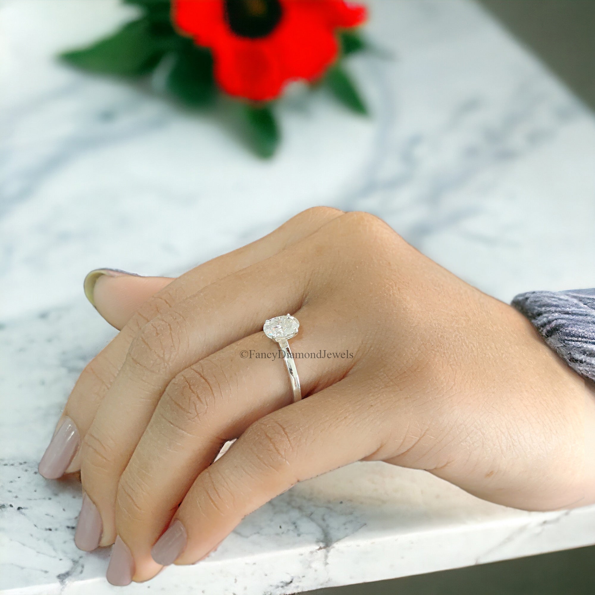 Beautiful Oval Shape Moissanite Ring White Gold 10k/14k/18k 1.00 CT Oval Cut Ring Oval Wedding Engagement Ring Oval Colorless Ring FD19