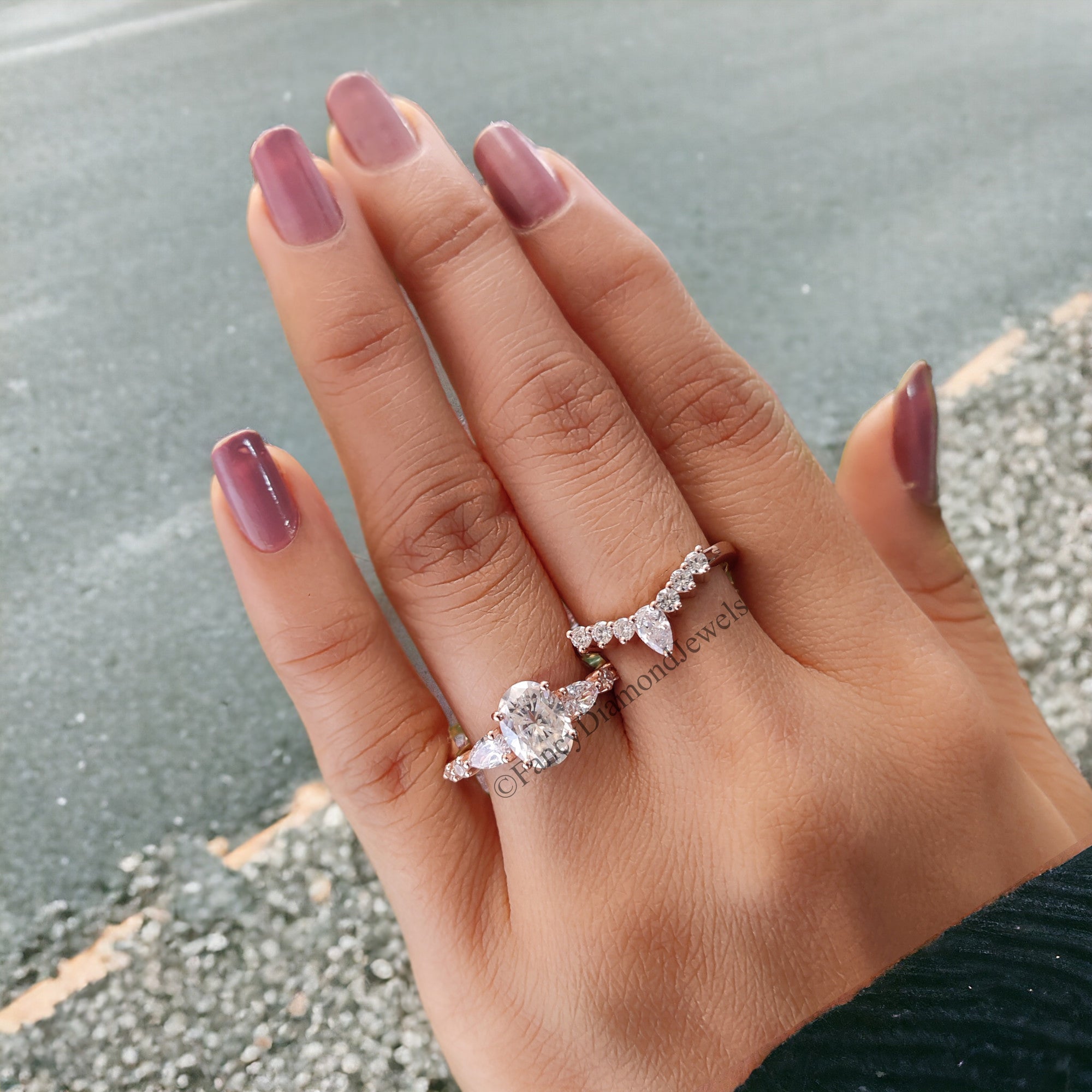 Vintage Moissanite Engagement Ring Set 1.3 CT Moissanite ring Oval ring Rose Gold Crown ring Unique Stacking ring Diamond Cluster ring FD44