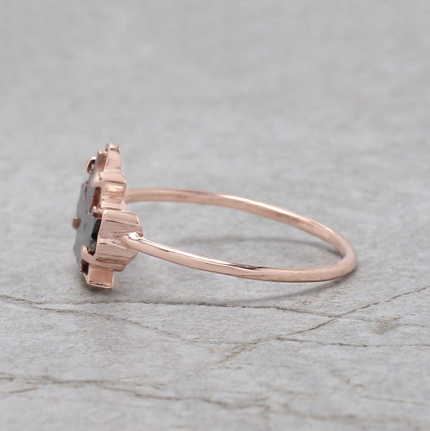 Canadian Maple Leaf Black Color Diamond Ring Engagement Wedding Gift Ring 14K Solid Rose White Yellow Gold Ring 0.73 CT KDL833