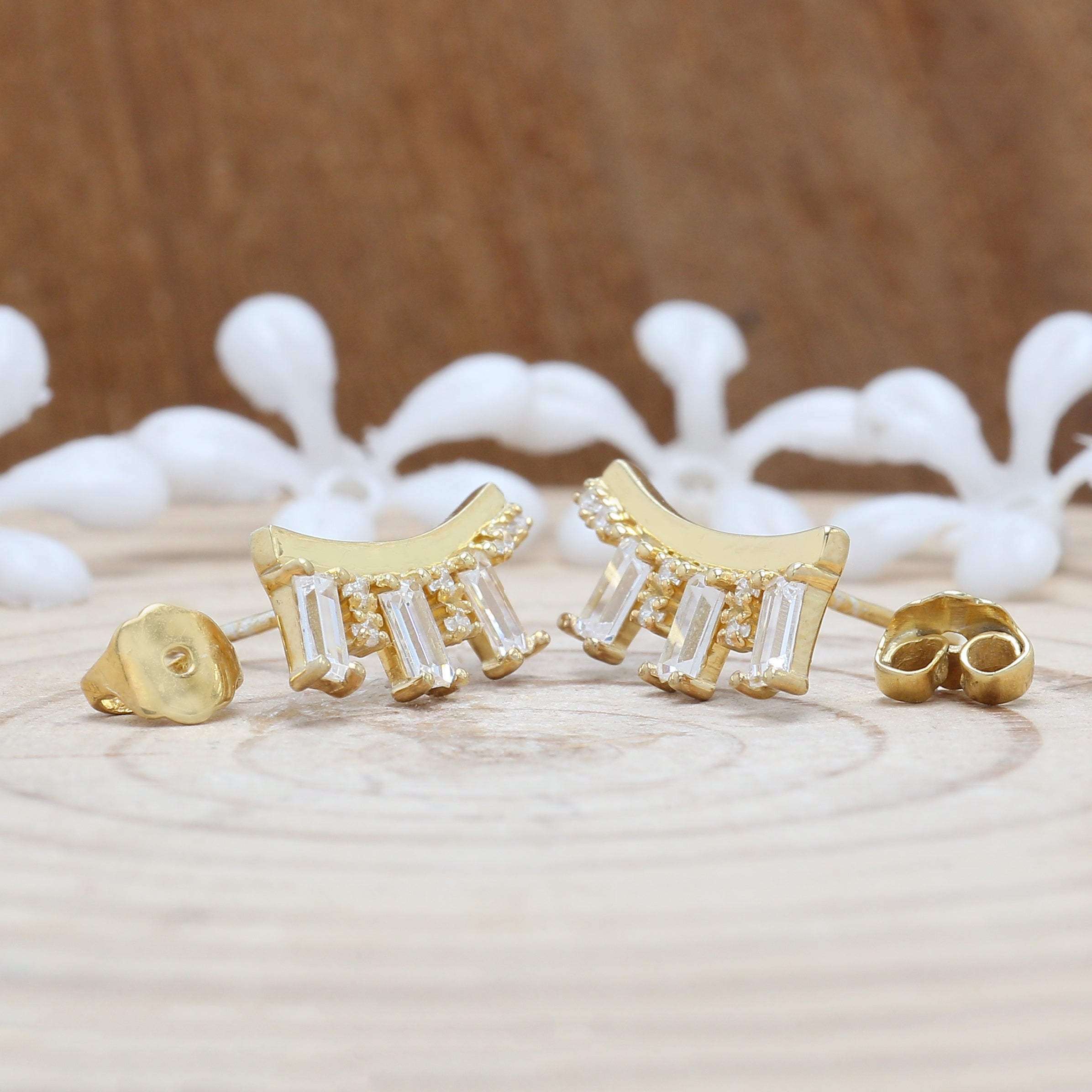 0.84 Ct White Diamond Earring, Baguette Diamond Earring, Round Diamond Earring, 14K Yellow Gold Earring, Gift For Her, Wedding Gift KD935