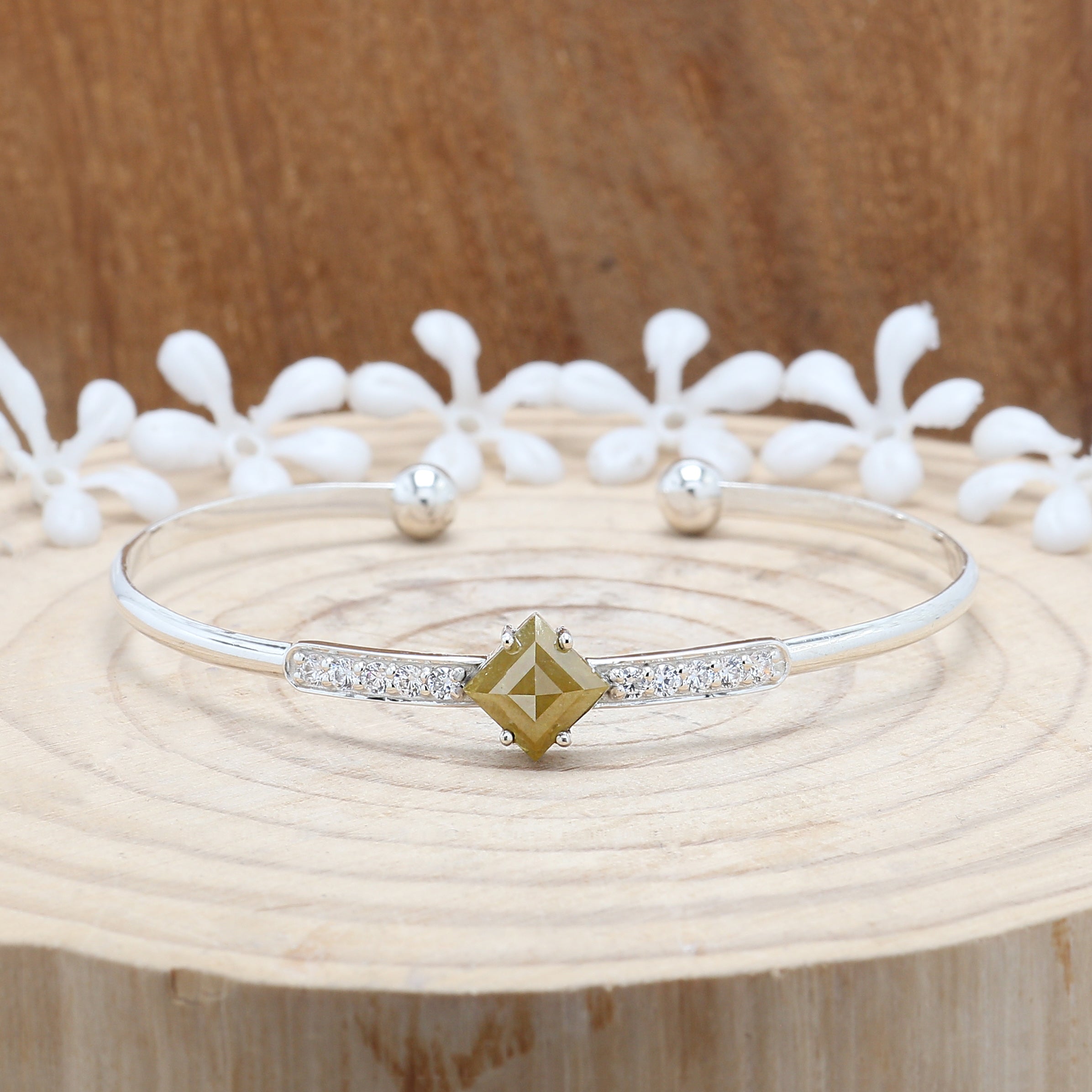 1.53 CT Bracelet, Cuff Bracelet, Kite Diamond Bracelet, Round Diamond Bracelet, Kite Bracelet, Anniversary Gift, Gift For Her, KDL9760