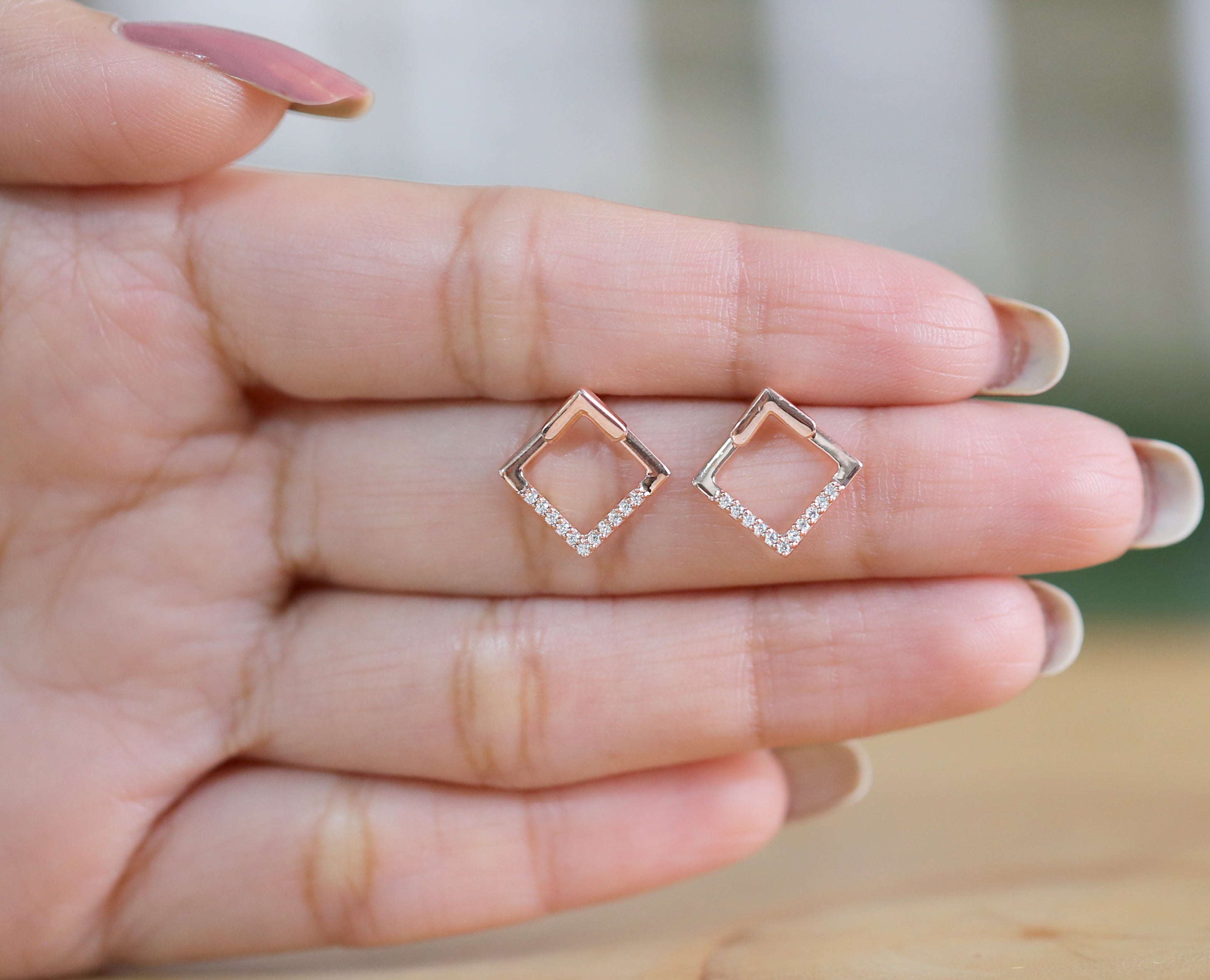 Round White Color Diamond Earring Engagement Wedding Gift Earring 14K Solid Rose White Yellow Gold Earring 0.11 CT KD1077