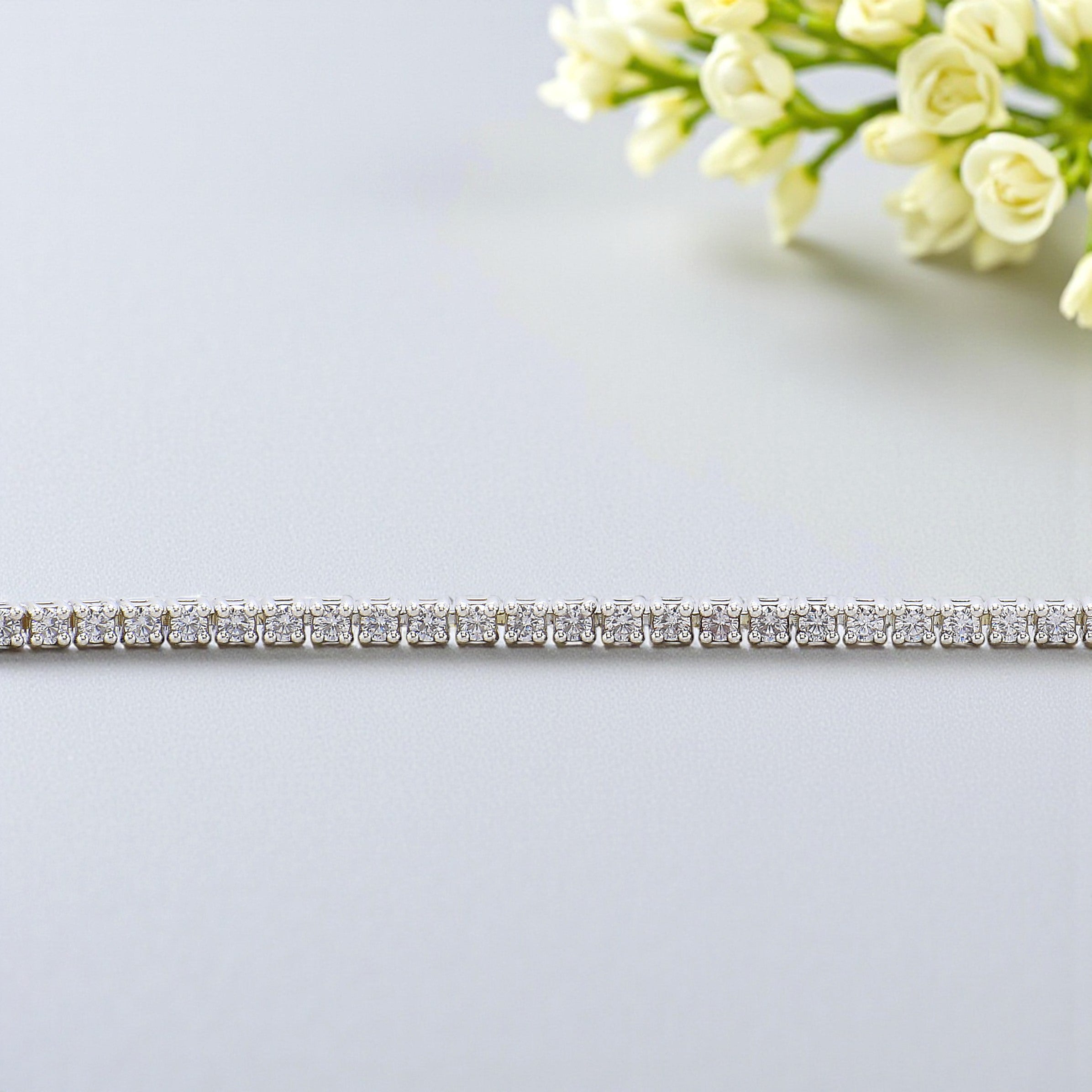 2.90 MM Round Brilliant Cut Moissanite Diamond Bracelet Tennis Bracelet 8 Inches White Gold Anniversary Gift Basket Set Bracelet FD441