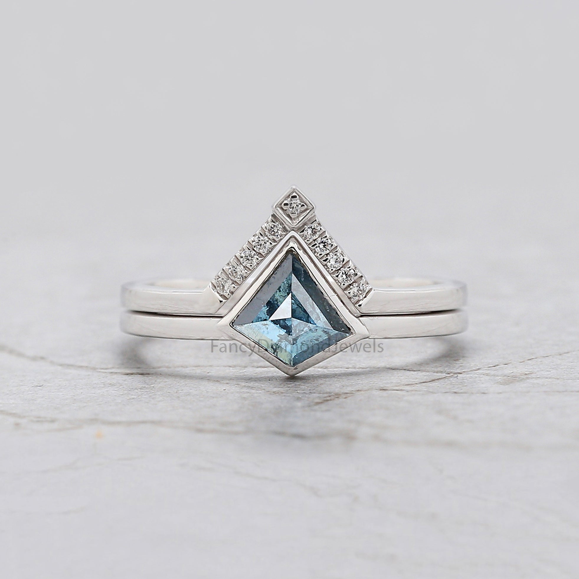 Amazon.com: Hoisy Diamond Promise Ring, Wedding Ring Sterling Silver 14K  Rose Gold Triangle Round Shape Size 6 : Clothing, Shoes & Jewelry