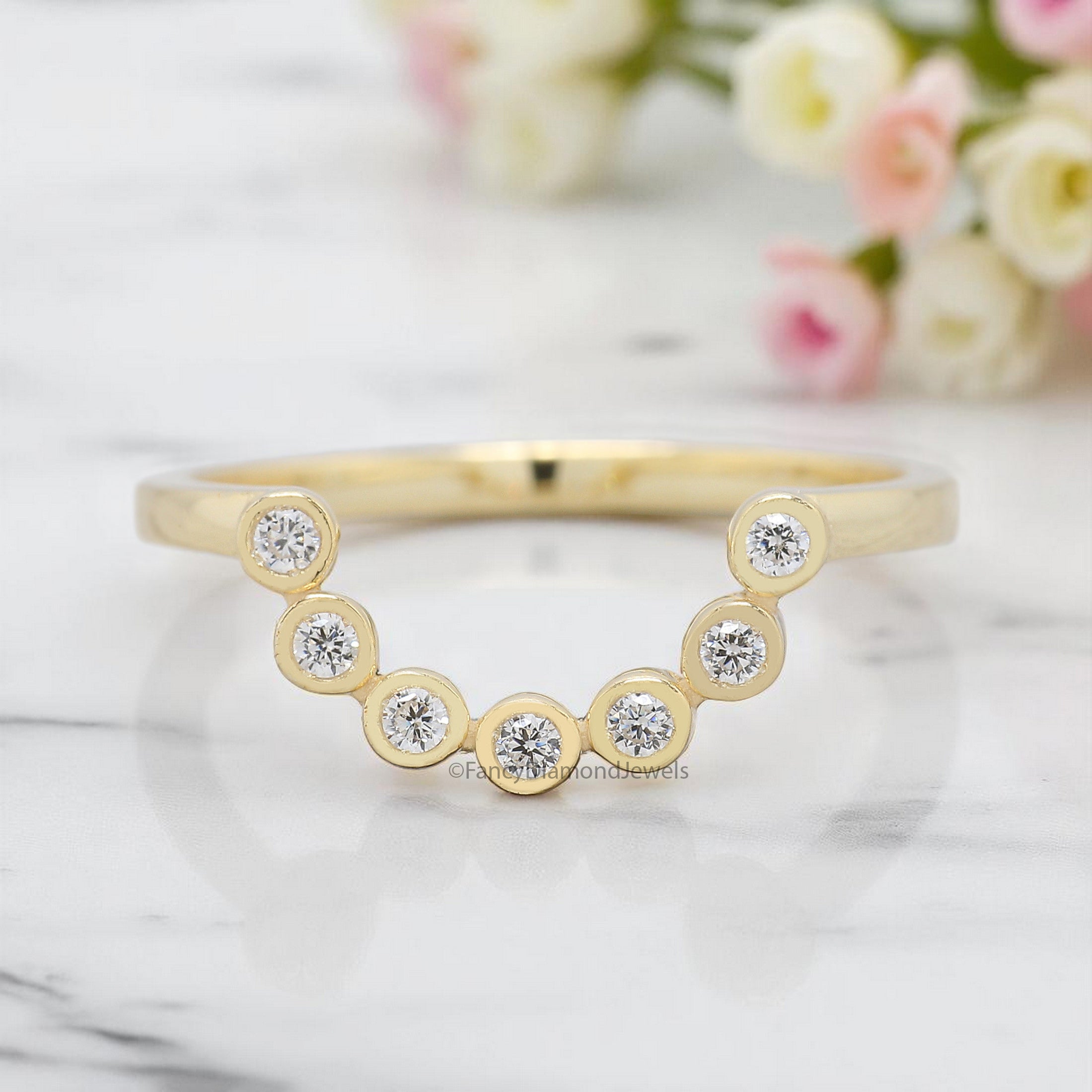 Bezel Set Curved Round Diamond Wedding Band Silver/10K/14K/18K Band 0.11 CT Diamond Band Curve Crown Anniversary Ring Gift For Her FD380