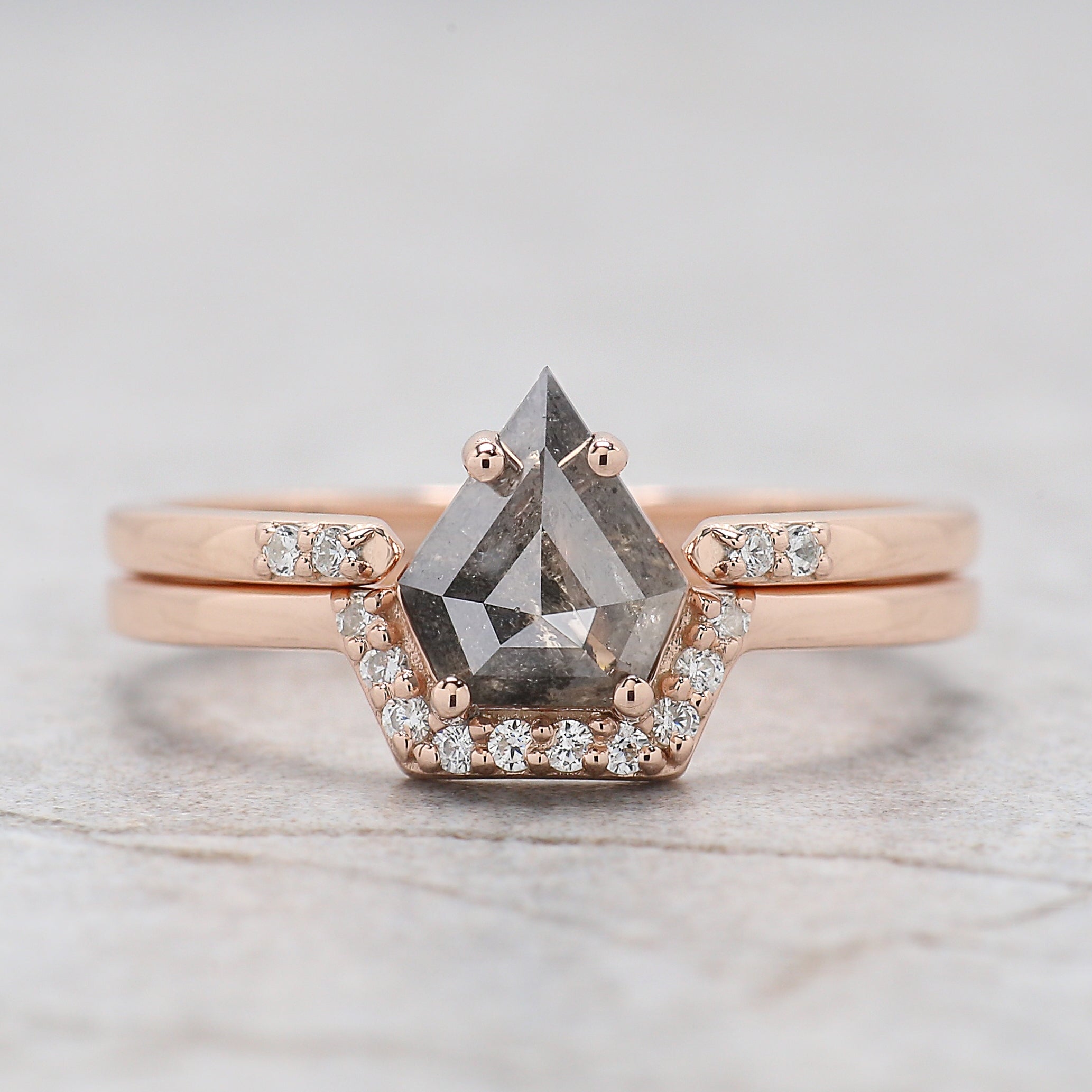 Shield Salt And Pepper Diamond Ring 0.88 CT 7.20 MM Shield Diamond Wedding Ring Set Rose Gold Silver Engagement Ring Gift For Her KDN9205