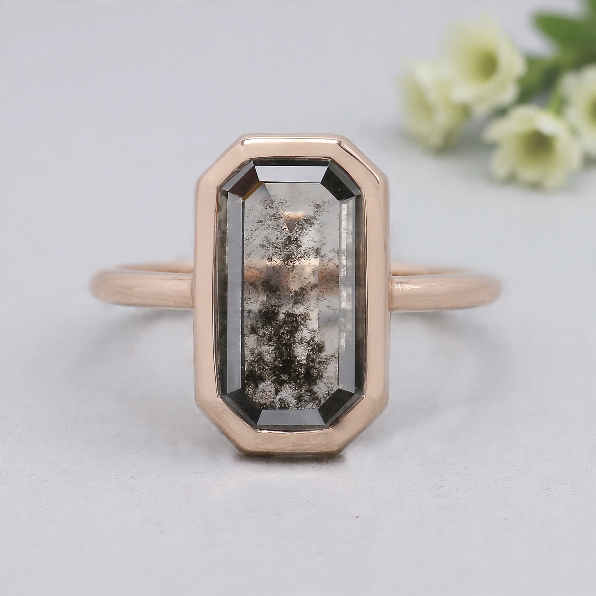 2.24 CT Emerald Lab Grown Diamond Ring Emerald CVD Fancy Black Grey Salt And Pepper Diamond Ring Engagement Ring Bridal Wedding Ring KDL3527