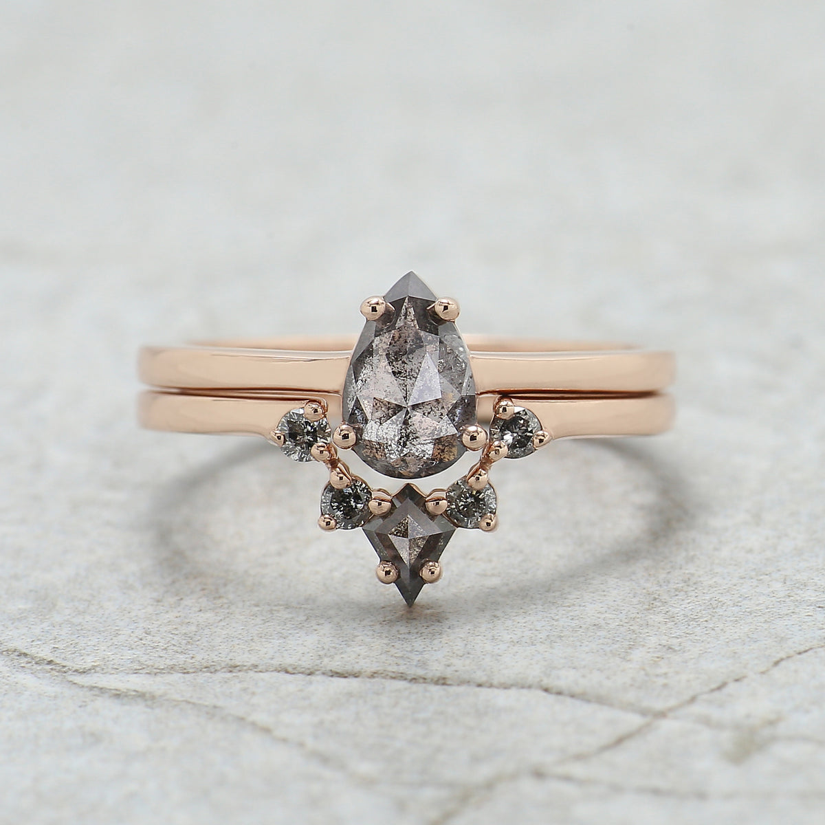 Pear Shape Salt and Pepper Diamond Ring, 14K Rose Gold Pear Cut Engagement Ring, Bridal Ring Set, Unique Diamond Ring Gift for Her KDN2625