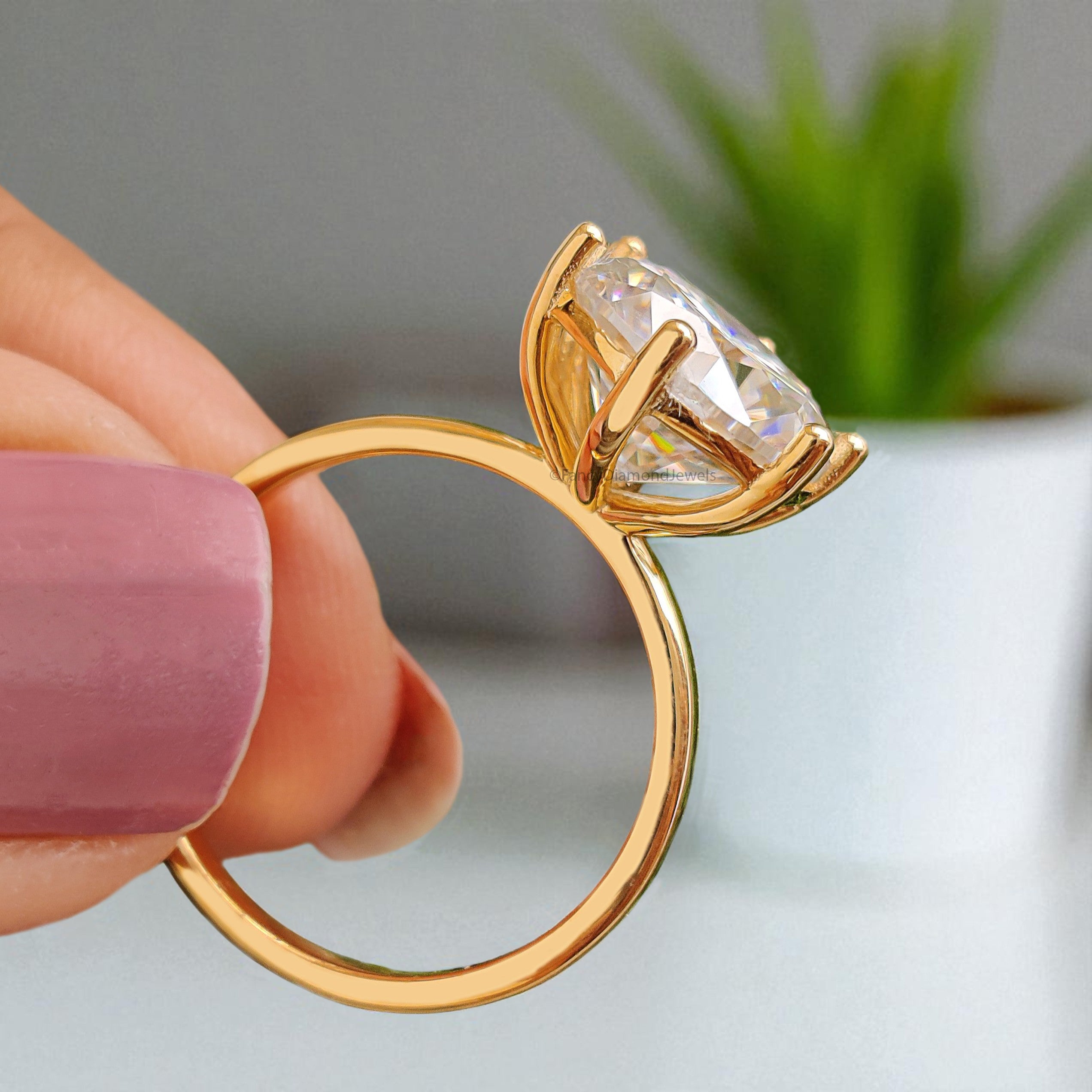 3.55 CT Round Brilliant Cut Colorless Moissanite Solitaire Ring Engagement Ring Wedding Ring Comfort Fit Yellow/White/Rose Gold Ring FD29