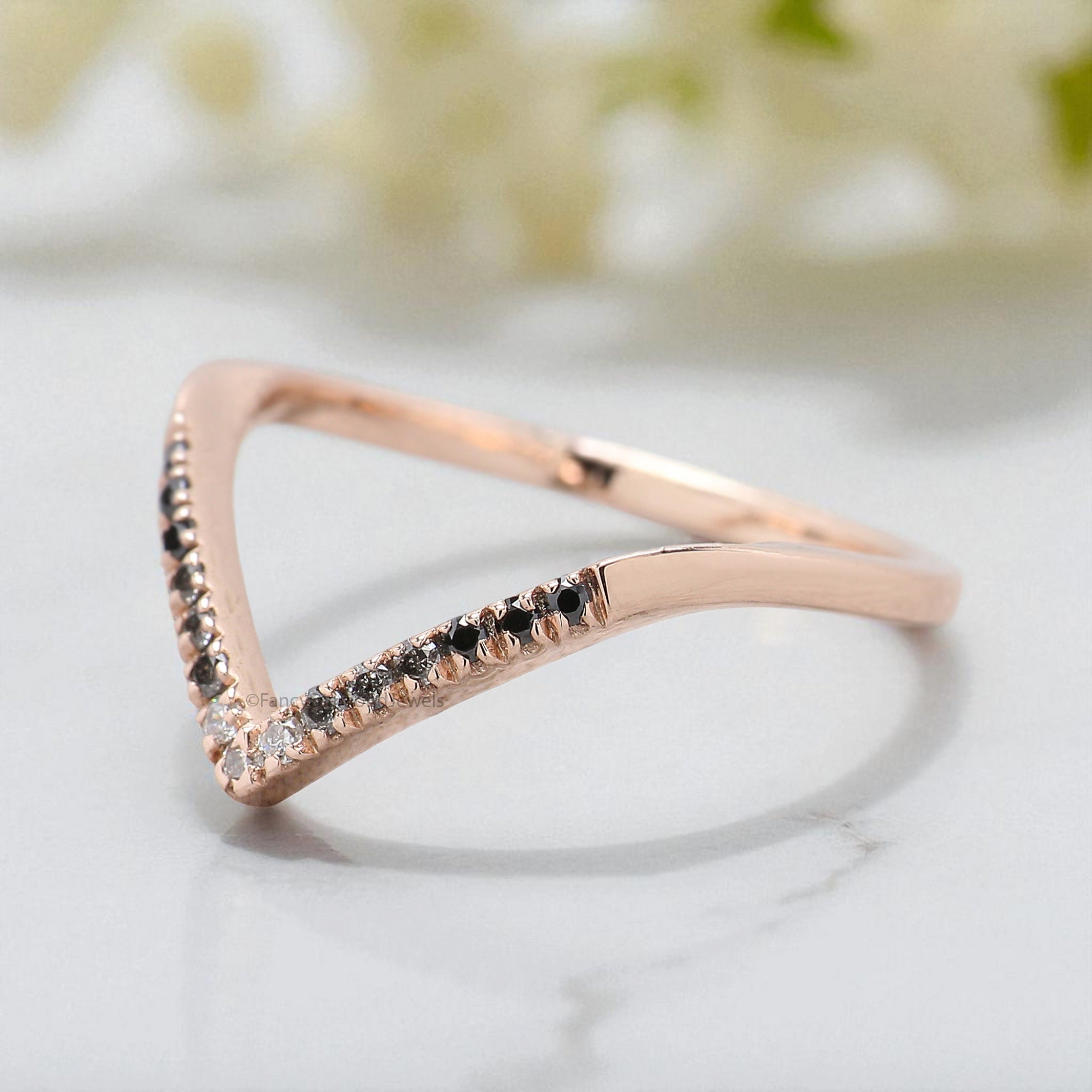 V Shaped Band White /Salt And Pepper /Black Diamond Wedding Band Silver/10K/14K/18K Gold Band Minimalist stacking dainty matching Ring KD865