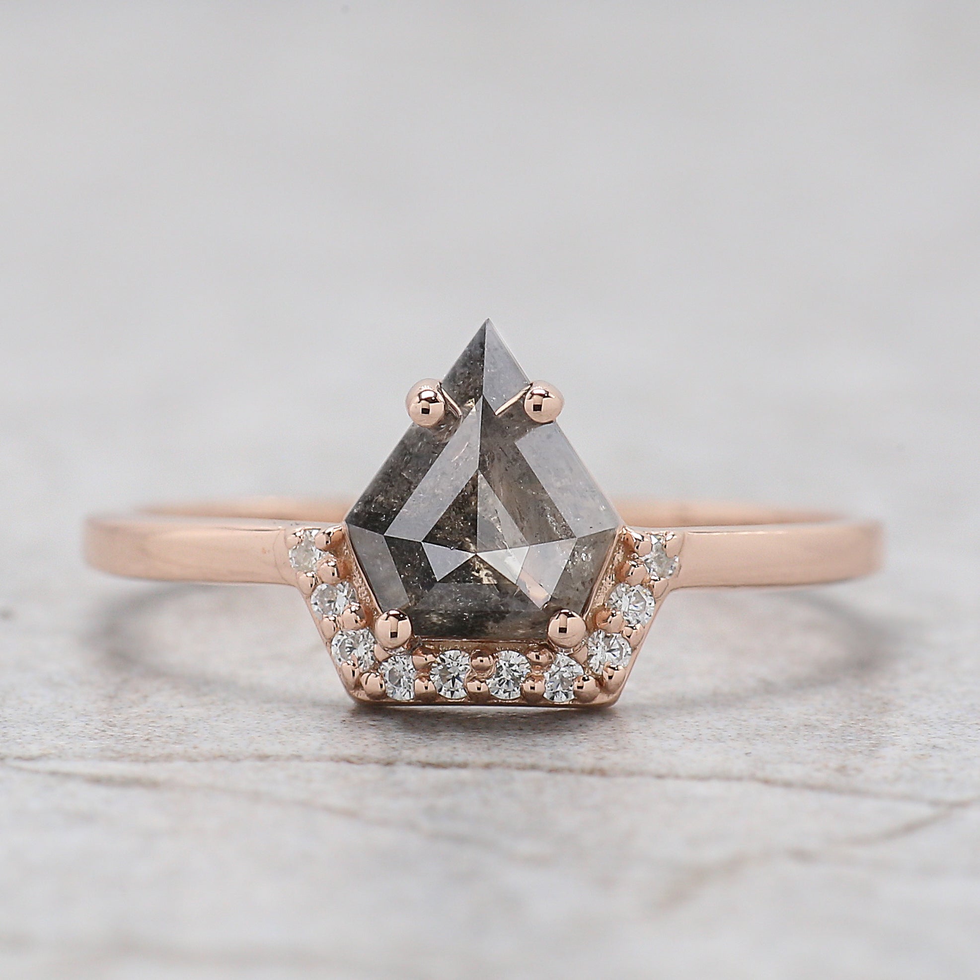 Shield Salt And Pepper Diamond Ring 0.88 CT 7.20 MM Shield Diamond Wedding Ring Set Rose Gold Silver Engagement Ring Gift For Her KDN9205